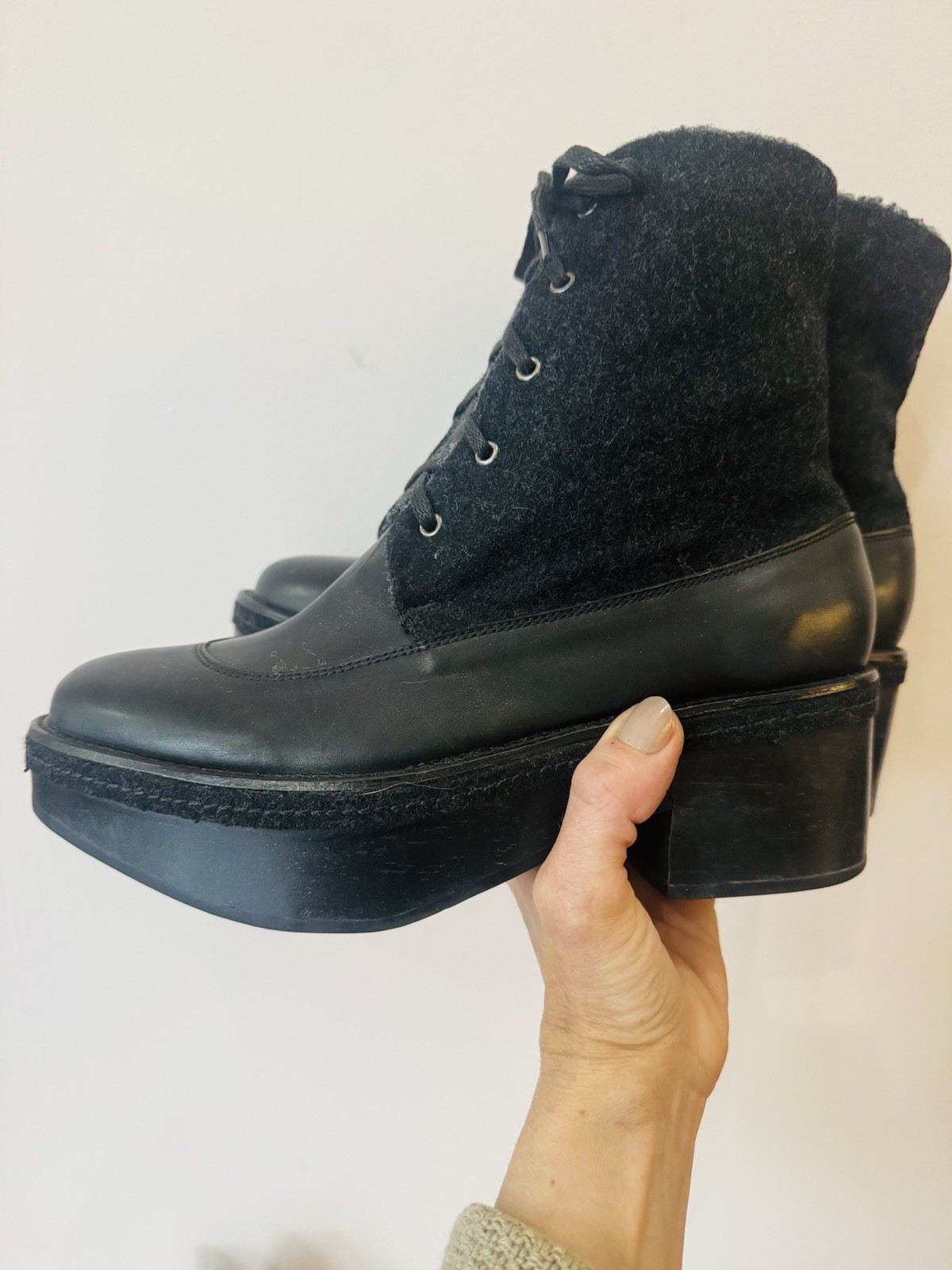 Rachel Comey Xander Clog Boots Black Shearling Lined Lace Up 8 Winter Fall Shoes