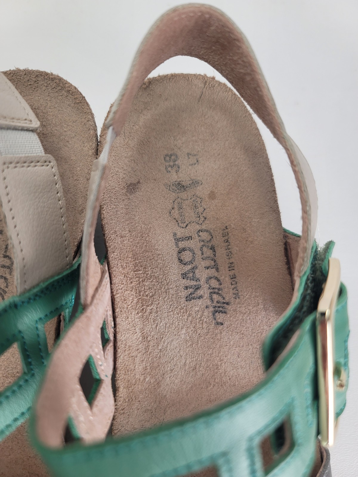 Naot Dynasty Wedge Sandal Womens Sz US 8 EU 38 Leather Memory Foam Footbed Cork