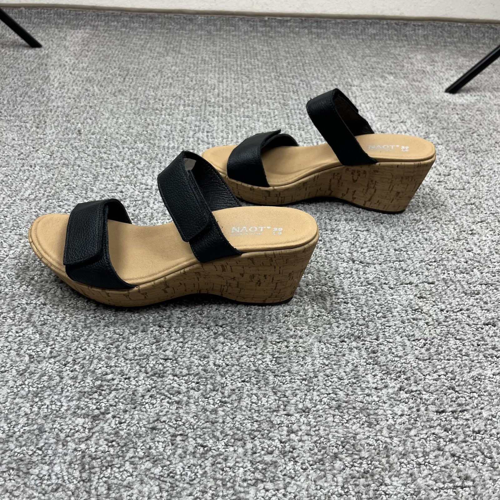 Naot Wedge Sandals Womens 8 Black Leather Cork Adjustable Straps Comfort