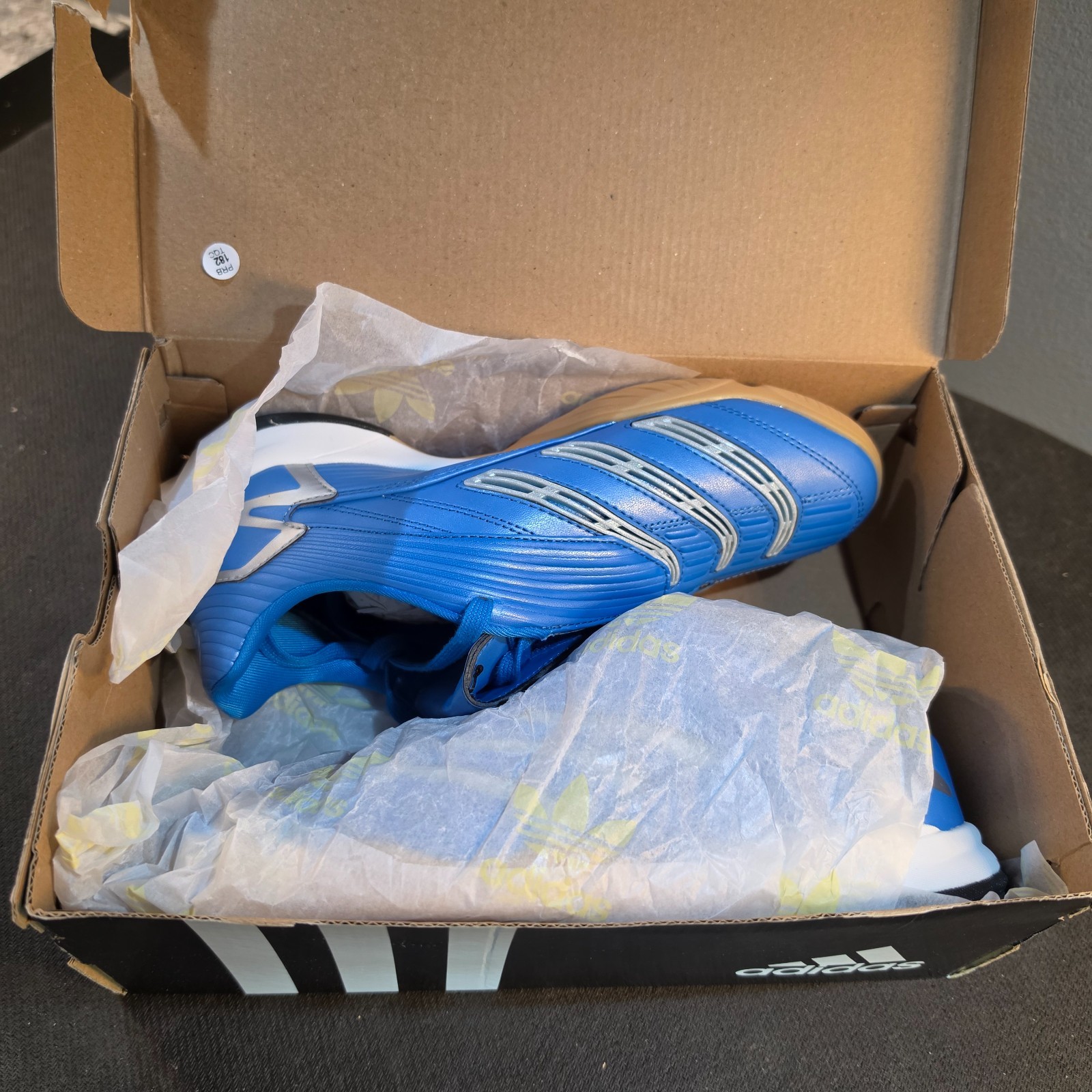 New Adidas Predator Sala W Wmns Sz 6.5 Blue Silver Indoor Soccer JR1637 NIB