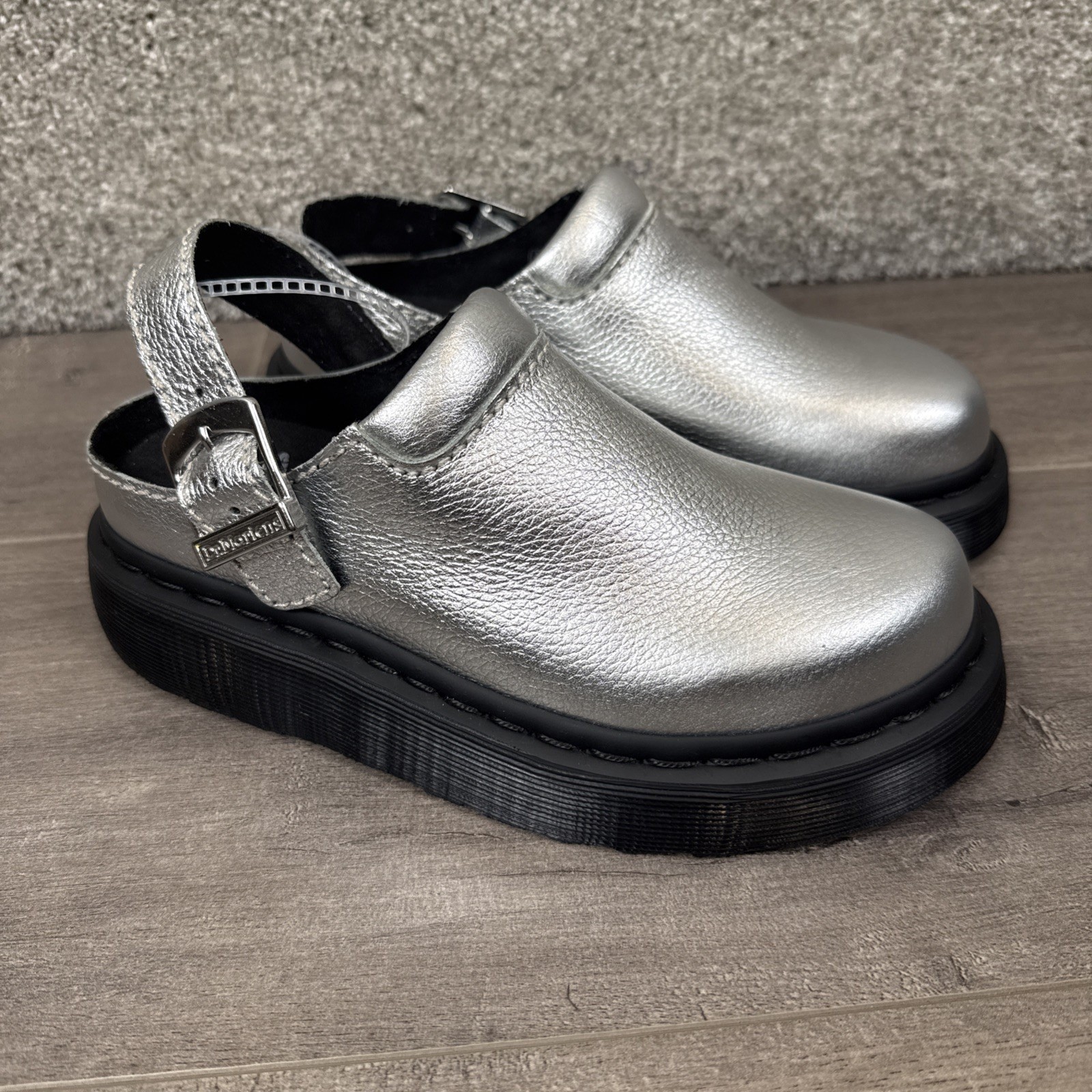 Dr. Martens Laketen Silver Leather Slingback Platform Mules Clogs Womens 5 NEW