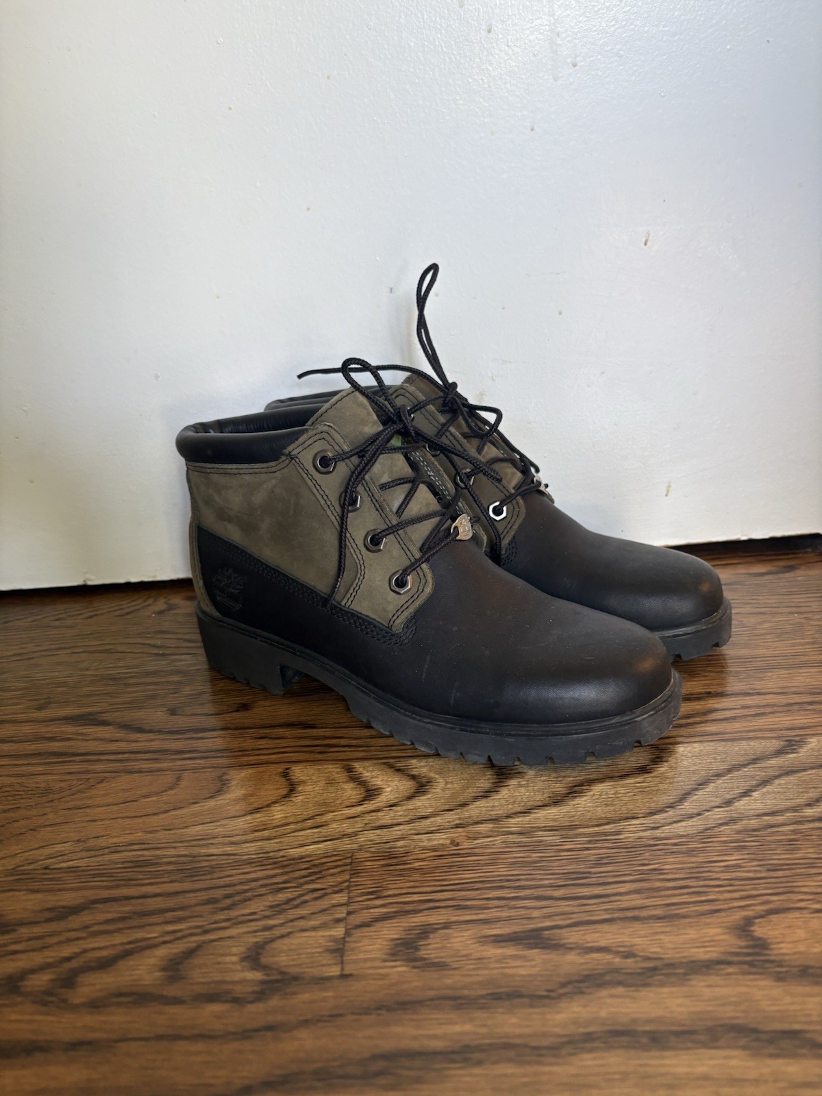 Timberland Ankle Boots – Custom Color Combo Black Leather w/Green Suede Size 8