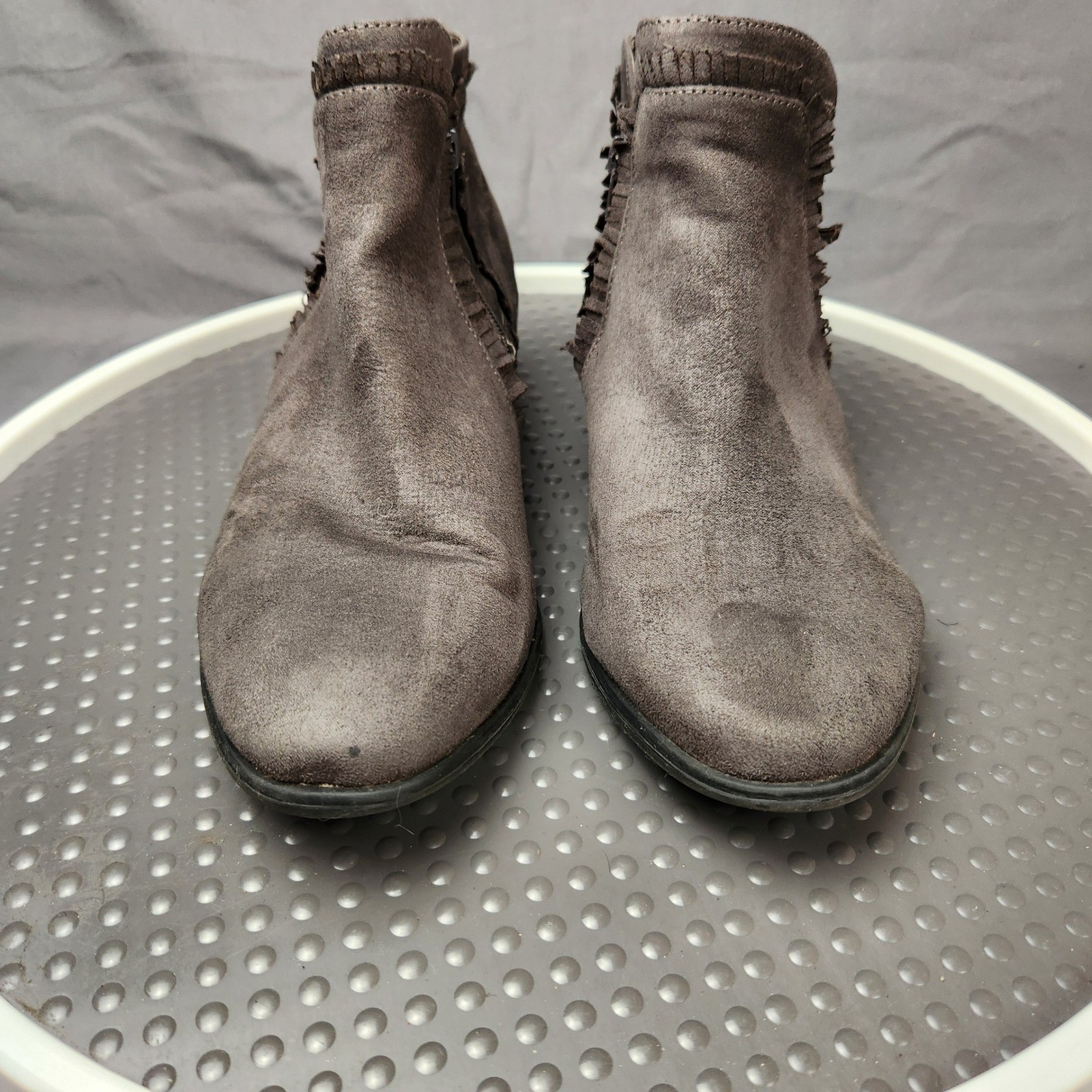 MIA Mable Vegan Suede Ankle Booties Gray Fringe Womens Size 11M Zip Casual Boots