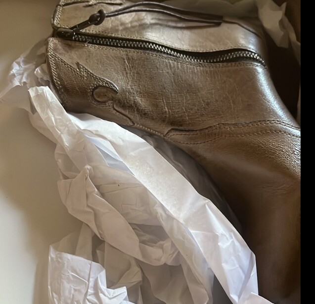 Free People New Frontier Western Boot Distressed Taupe Tan Leather Sz 36 USA 6