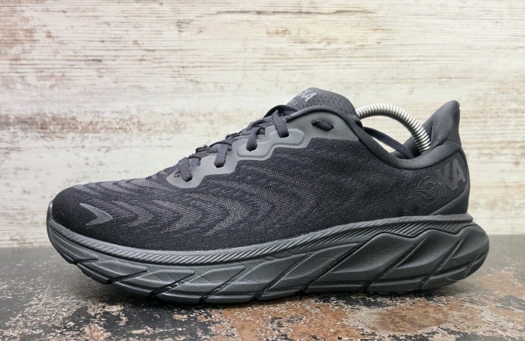 Womens Hoka One One Arahi 6 Running Shoes Sz 10.5 Used Black Mesh