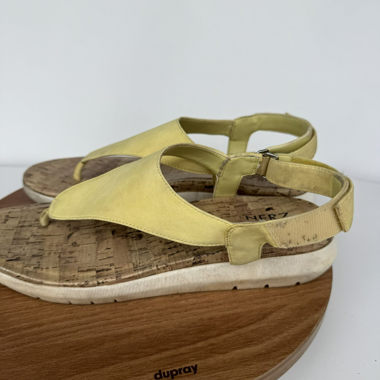 Naturalizer Yellow Faux leather Cork Bed Sandals Size 8.5