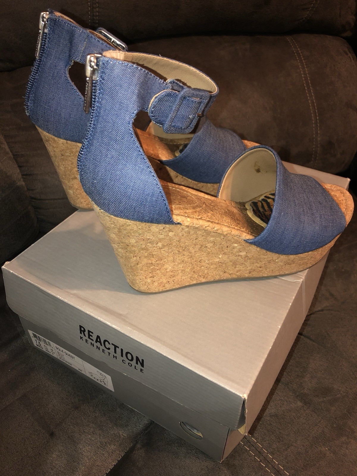 Kenneth Cole Reaction Sole Quest Peep Toe Blue / Denim Wedge Shoes Size 7.5M