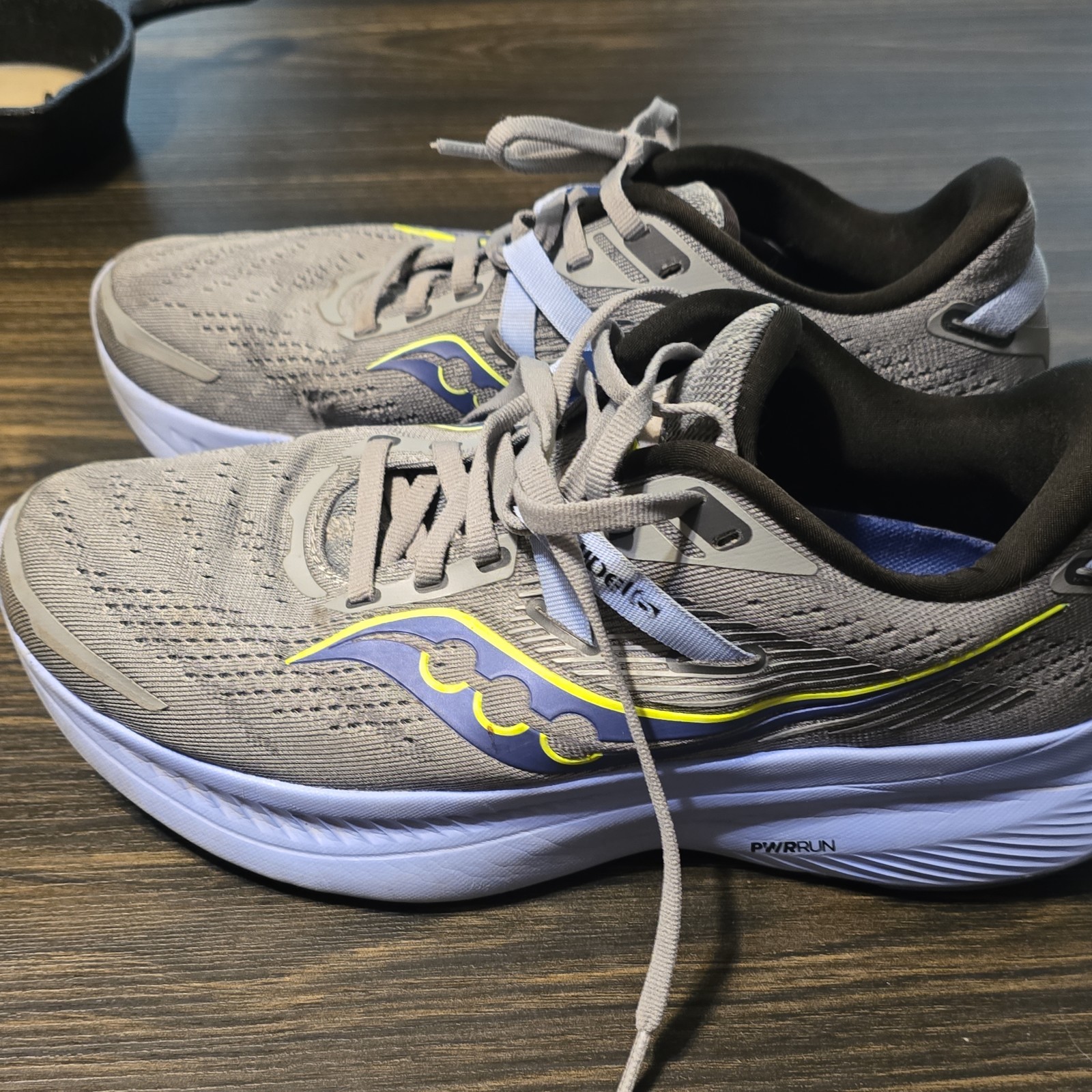 Saucony Guide 16 Womens Size 8.5 US Gray Blue Running Shoes Sneakers