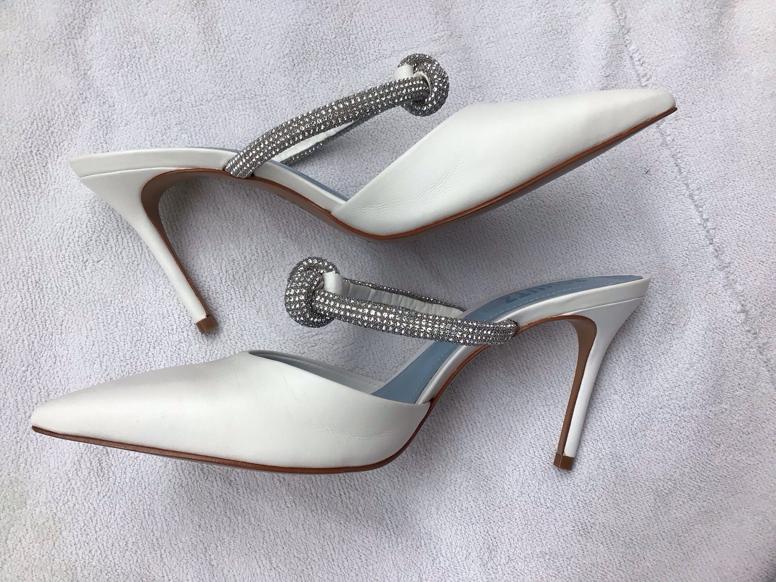 Schutz Pearl Nubuck Pump White Leather Embellished Knot Strand Size 7.5B.