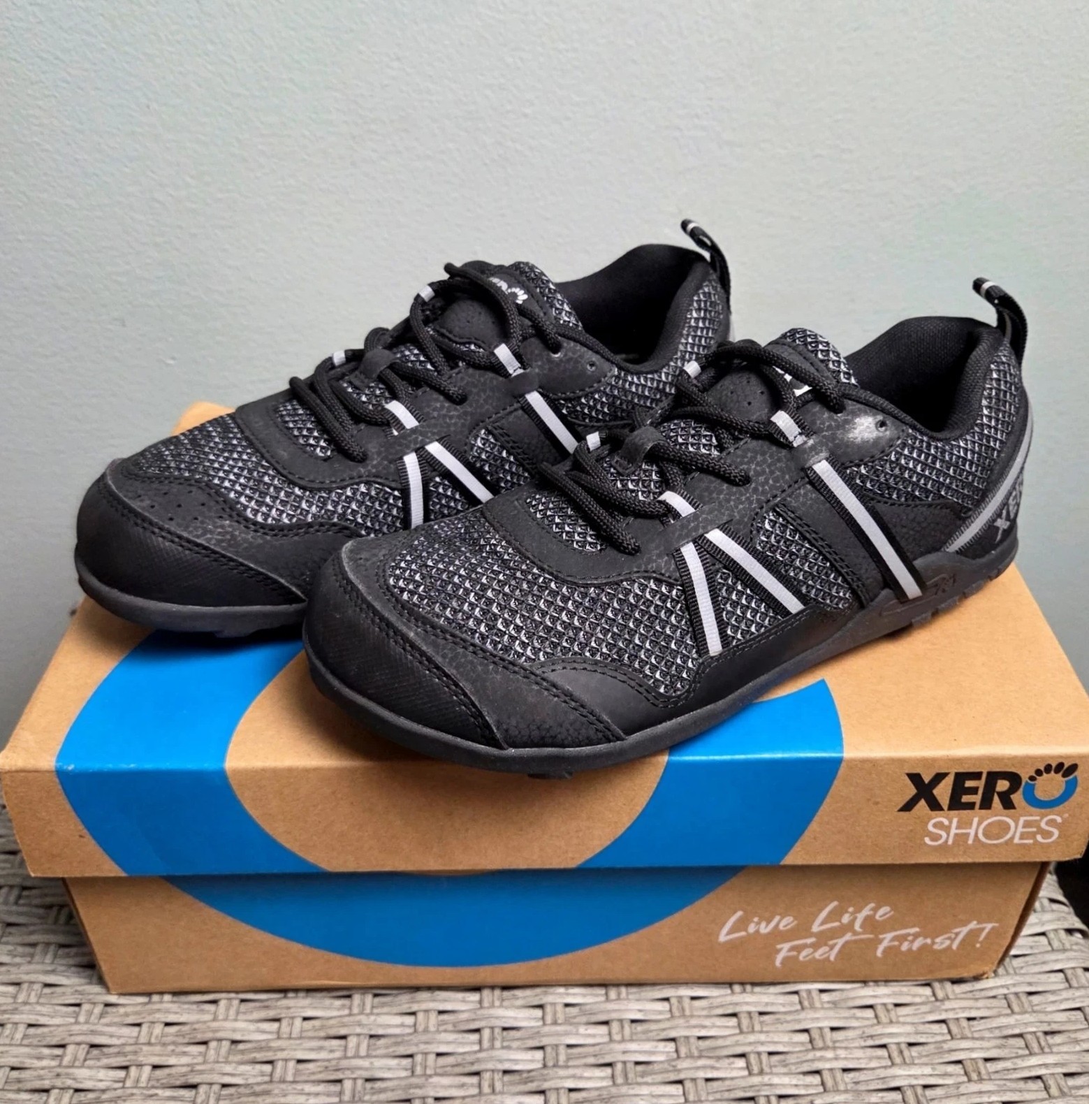 NIB! XERO Shoes Barefoot TerraFlex II Trail Sneakers Women Wide Toe Box Black