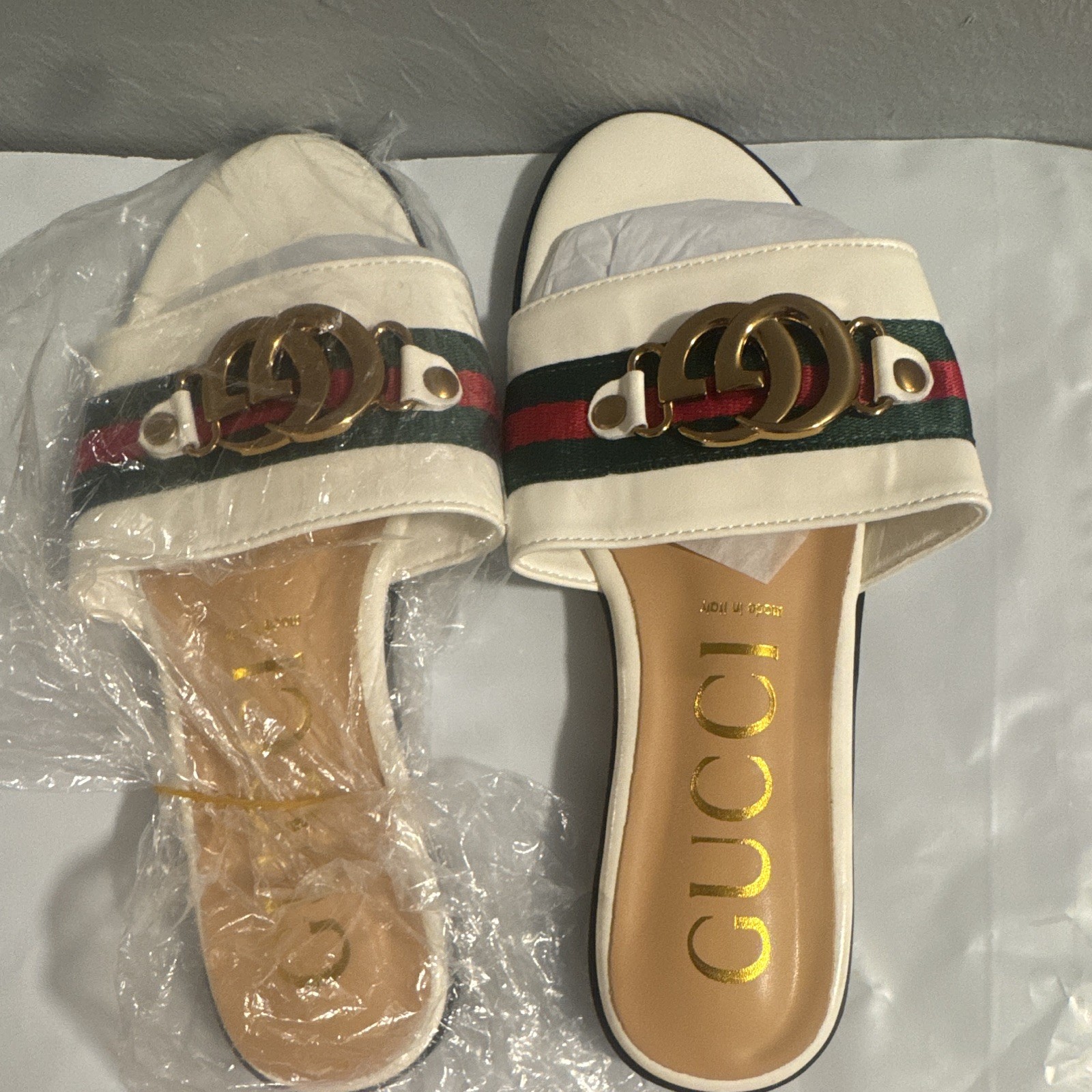 Gucci Women’s White Leather Striped Logo Slide Sandals Slip-On US 8 EU 38