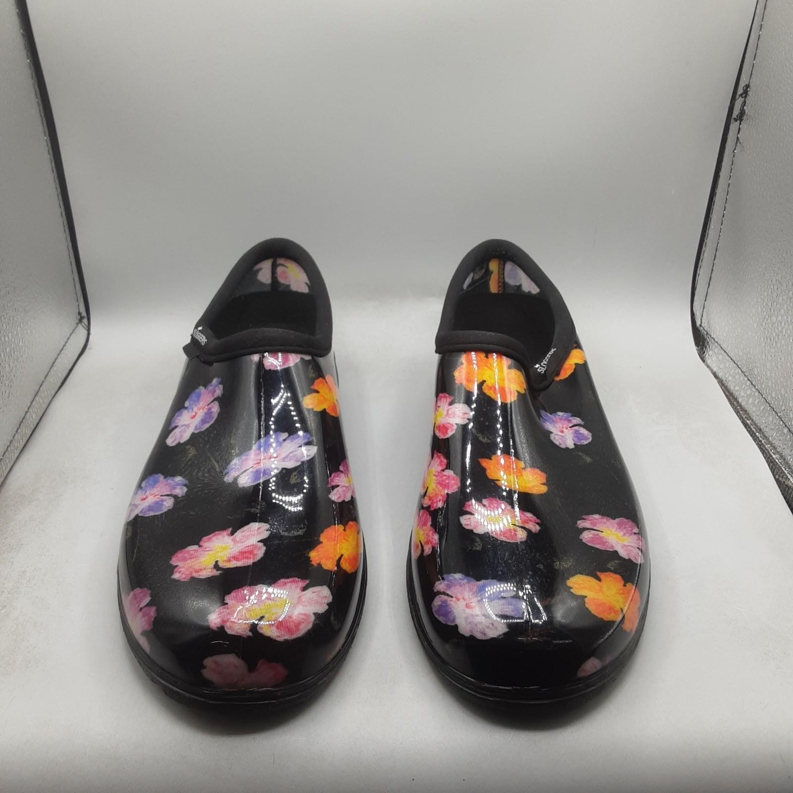 Sloggers Garden Clogs Women’s 10M Black Floral A59