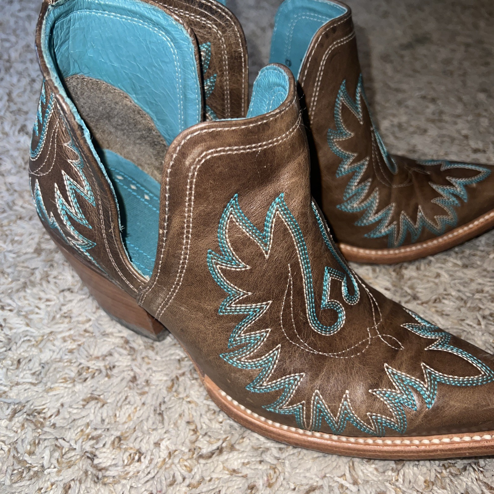 Women’s Ariat Dixon Brooklyn Cowgirl Booties Boots Brown Leather Snip Toe 8.5