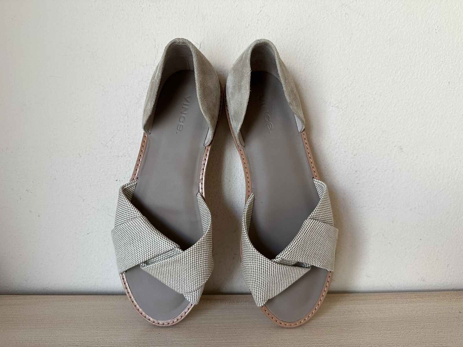 $250 VINCE Womens sz 5.5 IDA taupe suede woven slip on sandals flats