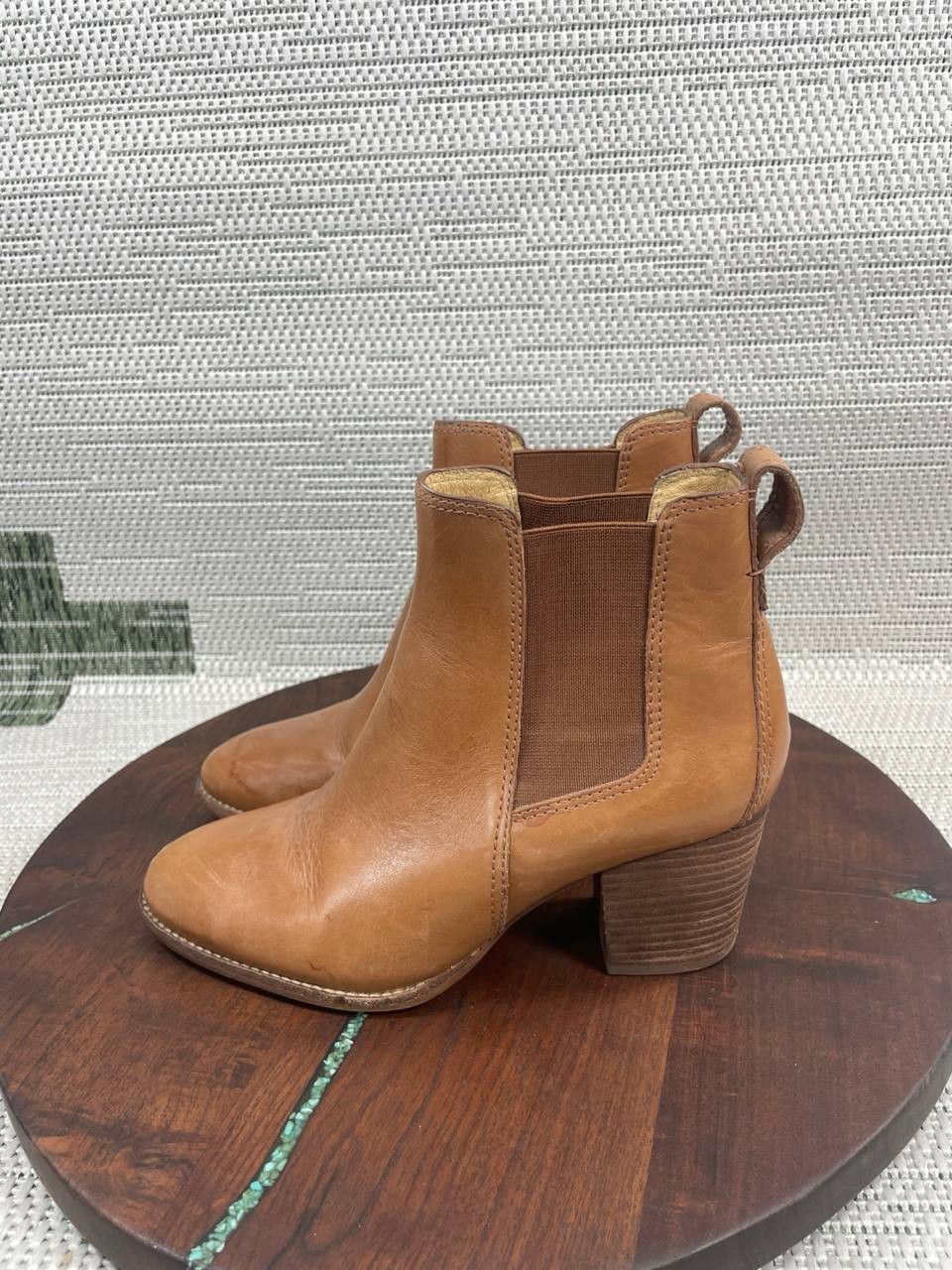 Madewell Chelsea Boot Women Size 6.5 The Regan English Saddle Leather Block Heel