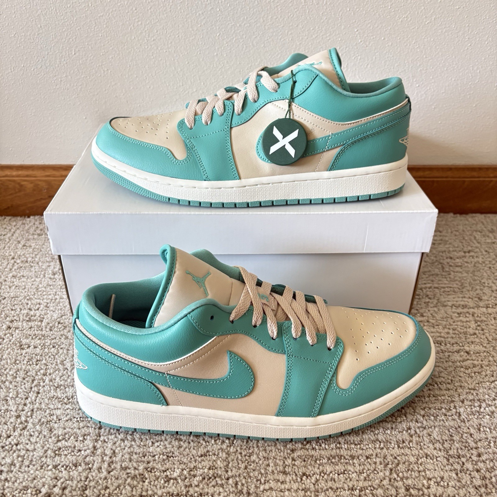 Nike Air Jordan 1 Low Tropical Teal Woman’s Size 12 DC0774-131 Brand New✅