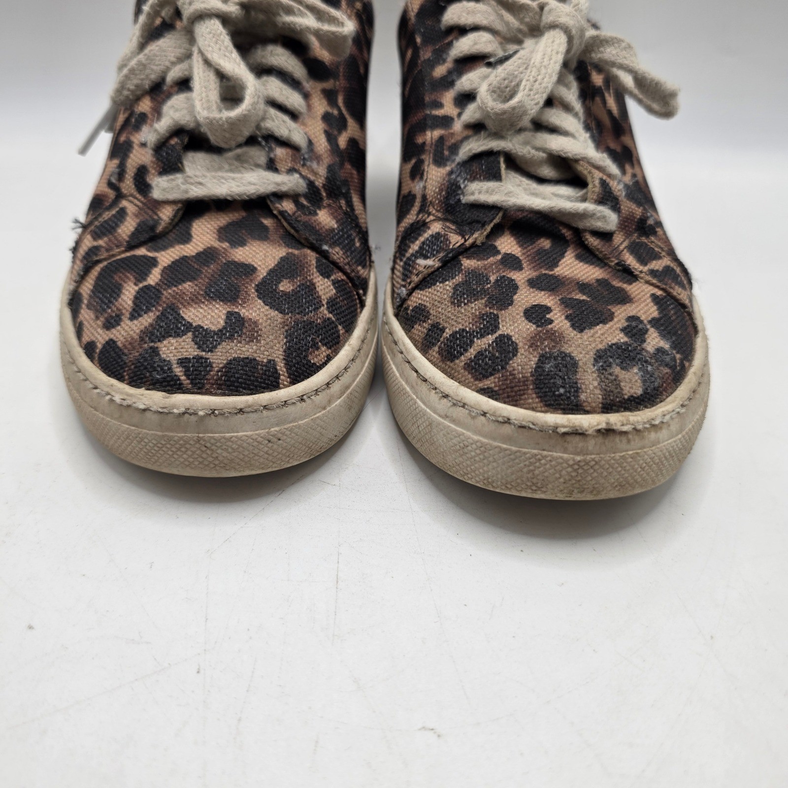 Steve Madden Vonn Sneakers Womens 7.5 Leopard Print Lace Up Casual Fashion Shoes