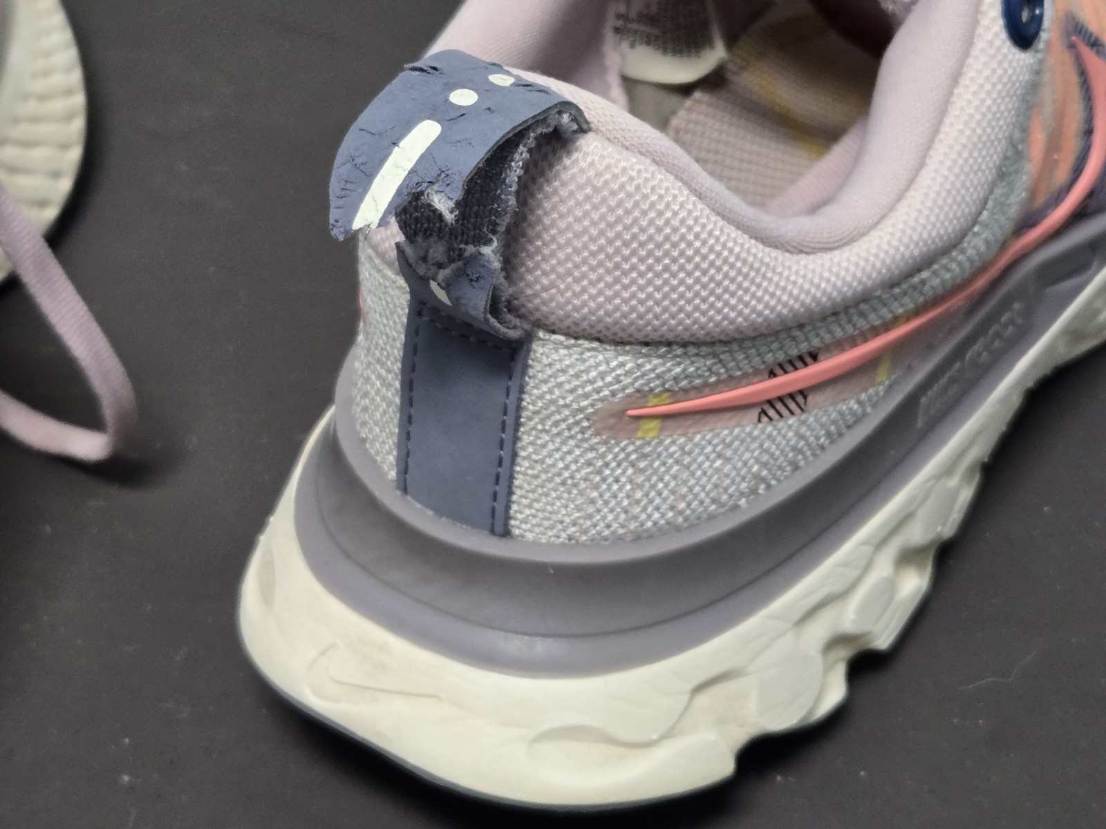 Nike React Infinity Run FK 2 PRM Pink Grey Womens Size 8.5 Shoes DH2497-600