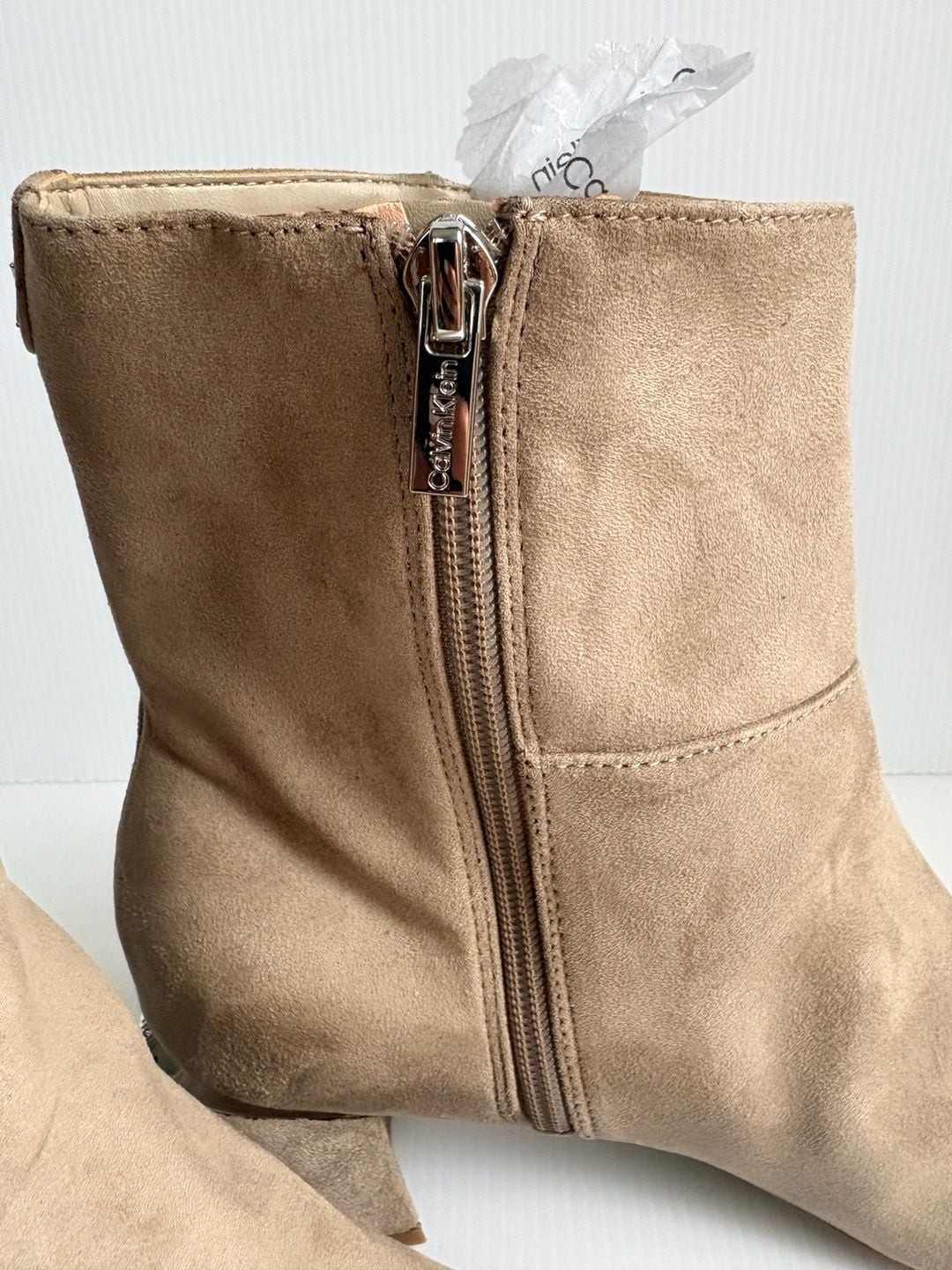 Calvin Klein KCPARRY3 Taupe Suede Ankle Boots size 8 M New