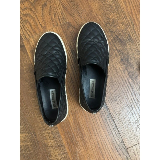 Steve Madden Ecentrcq Black Quilted Slip On Sneakers Womens 7B ECENTRCQ