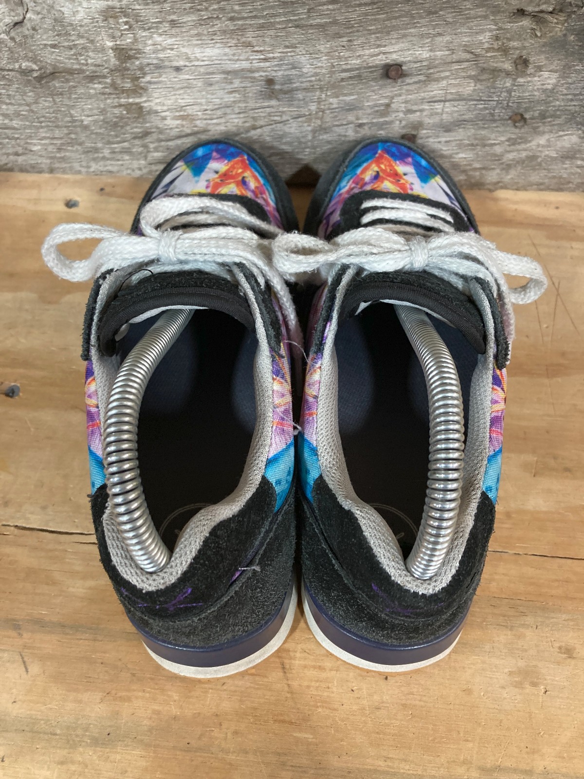 Inkkas Shoes – Womens 6 – Black Suede Floral Print – Lace Up – Running Sneakers