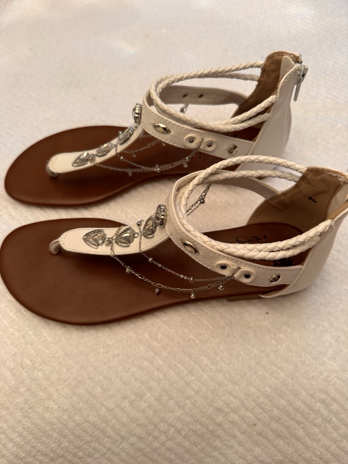 New Jelly POP Elvie White Boho Gladiator Sandals Heart Concho Chain Studded 8M