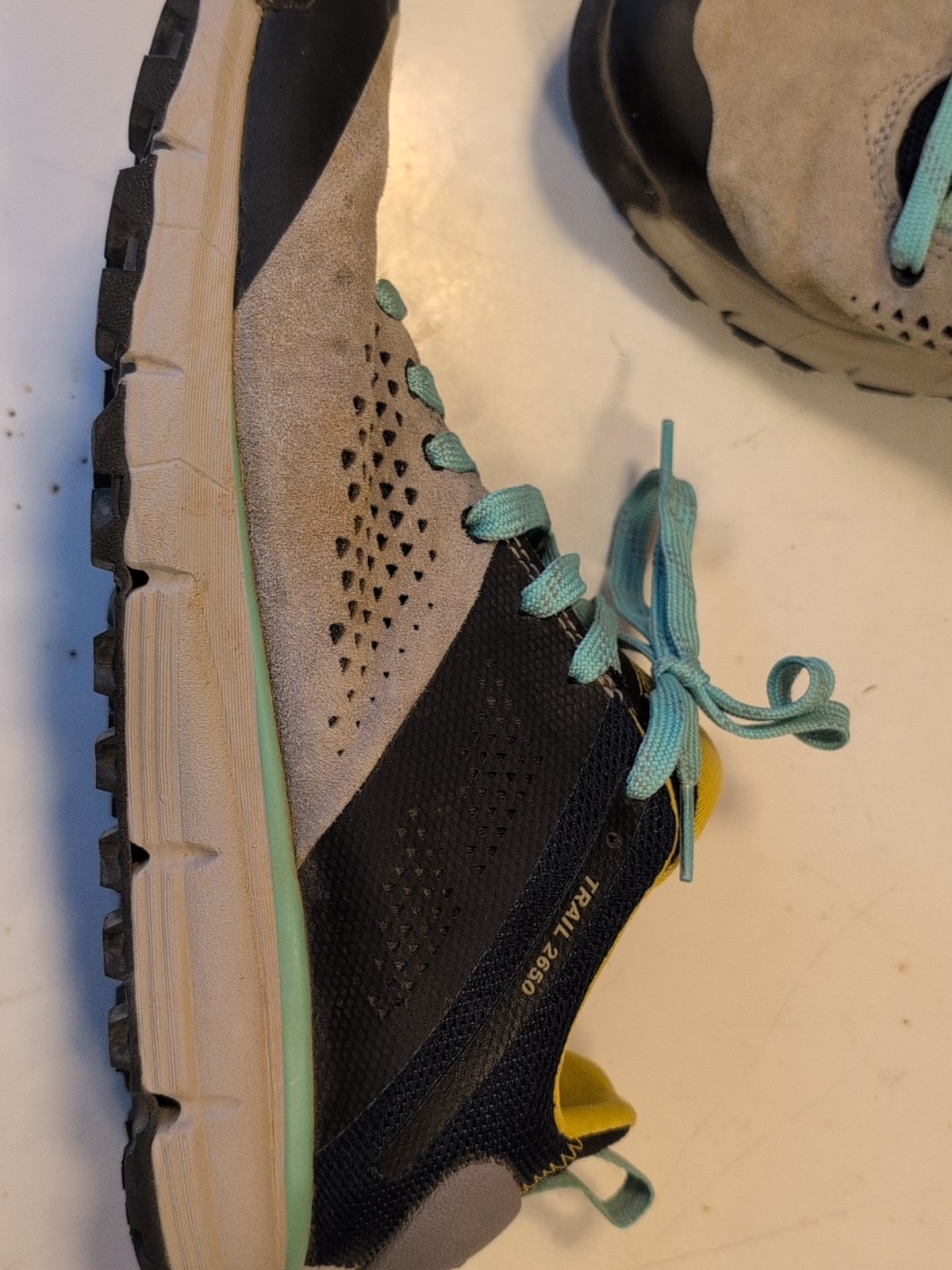 Danner Trail 2650 3” Womens 11 Hiking Shoes Grey Blue Spectra Yellow Vibram
