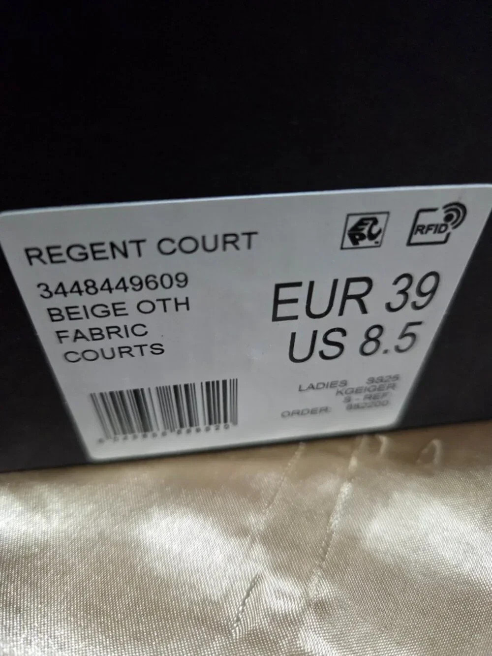 Kurt Geiger London Regent Court Heels