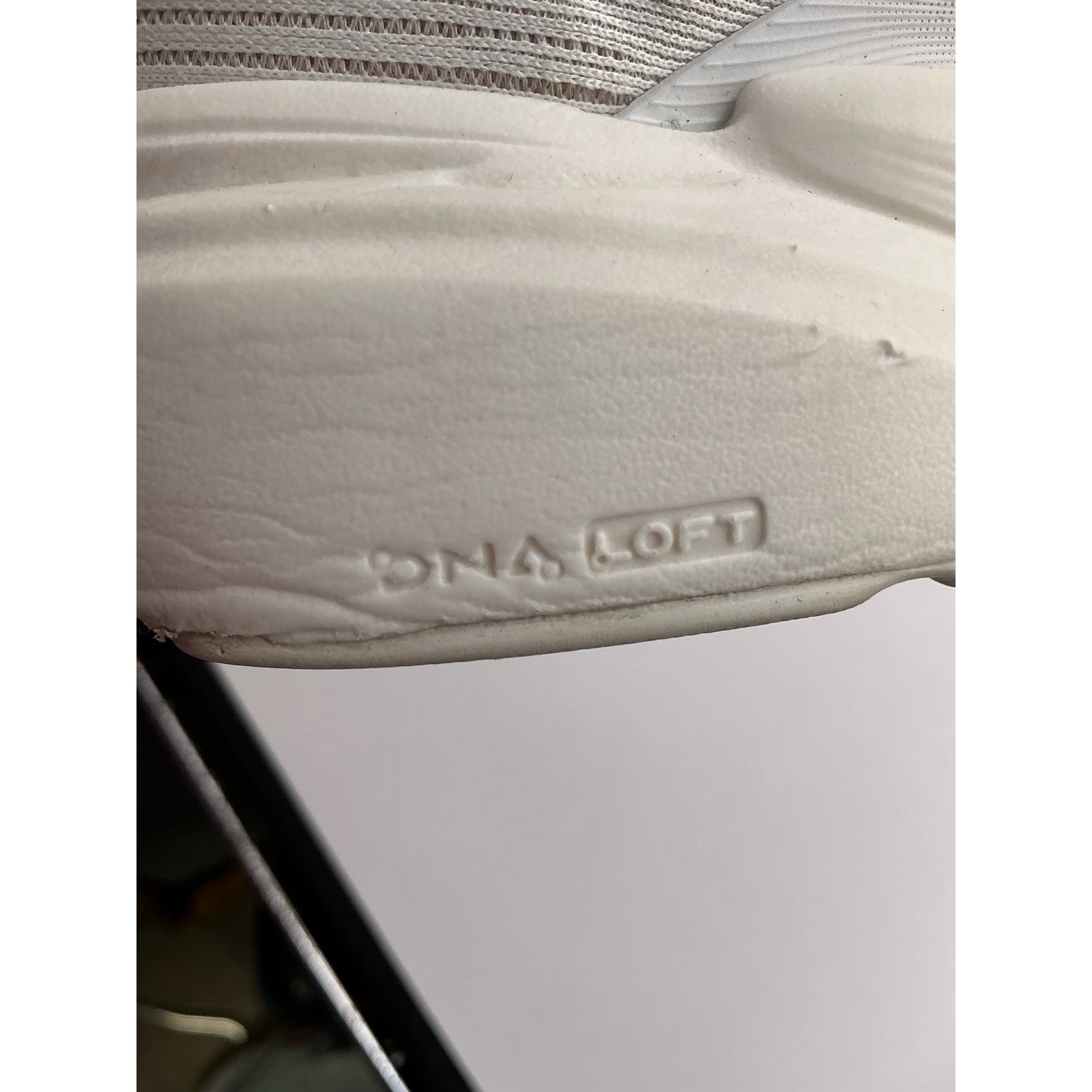 Brooks Revel Running Shoes Womens 7 White DNA Loft Athletic Sneakers