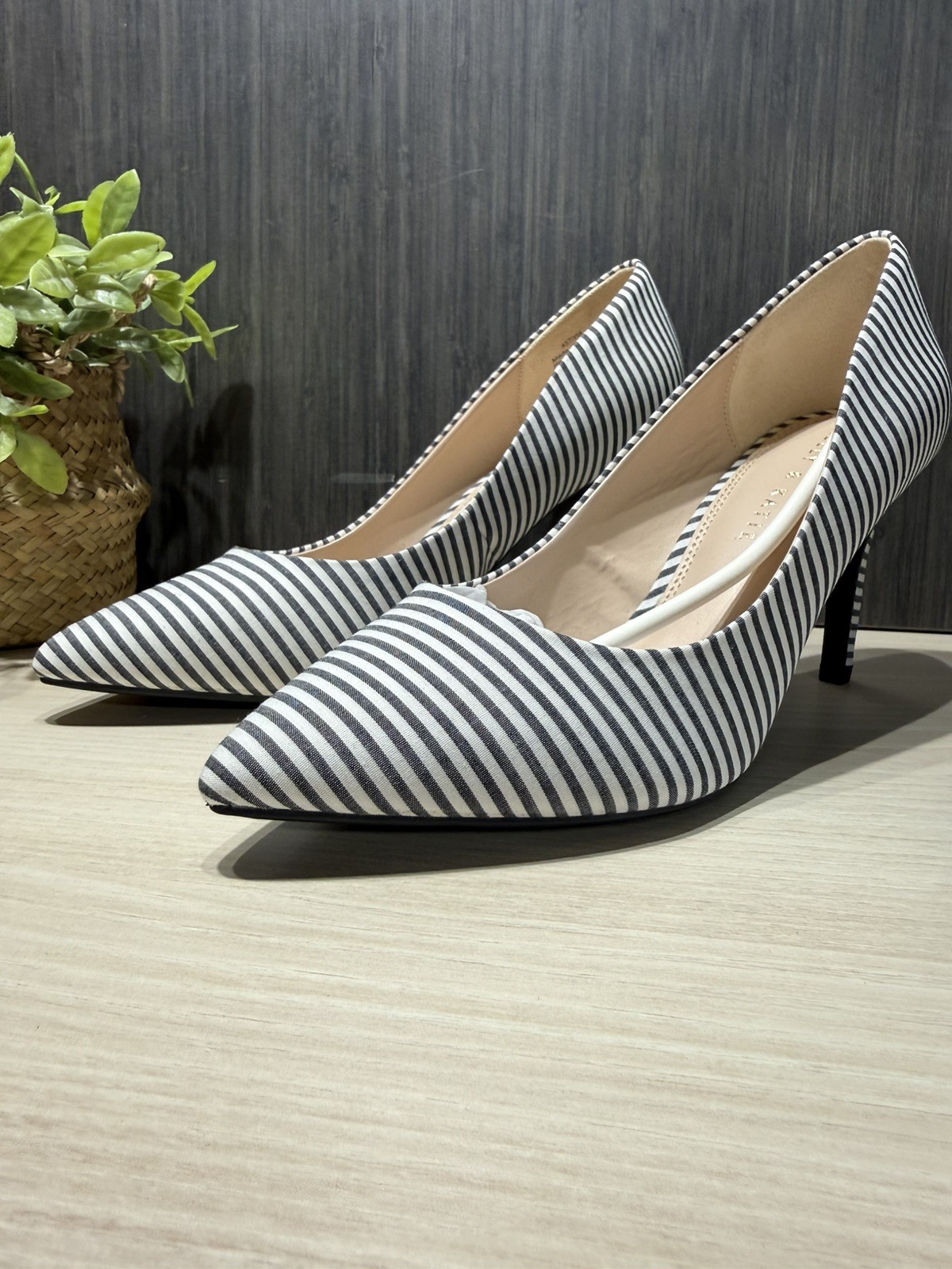 Kelly & Kate Astivia black Size 9.5 Women’s Heels Formal Professional Business
