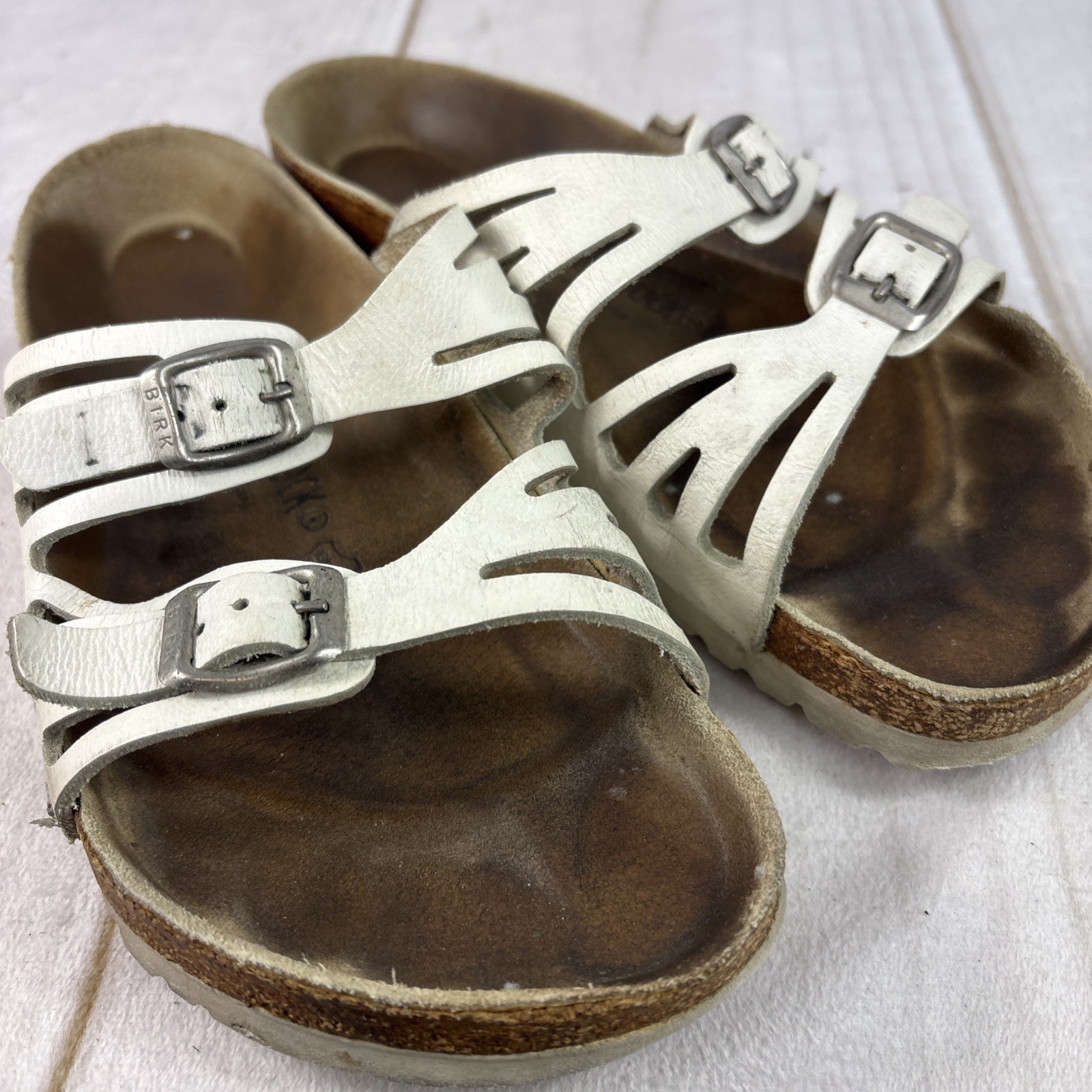 Birkenstock Granada L7 M5 38 240 Silver Leather Slip On Sandals