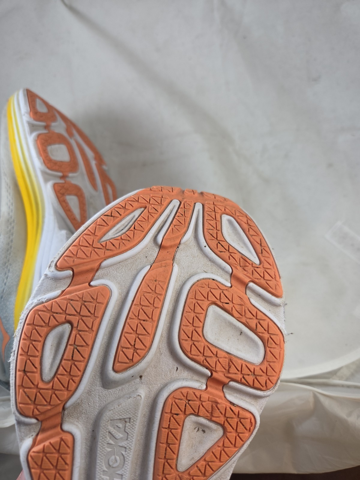Hoka One One Bondi 8 Summer Song Blue Yellow Sneakers Women’s Size 10 B