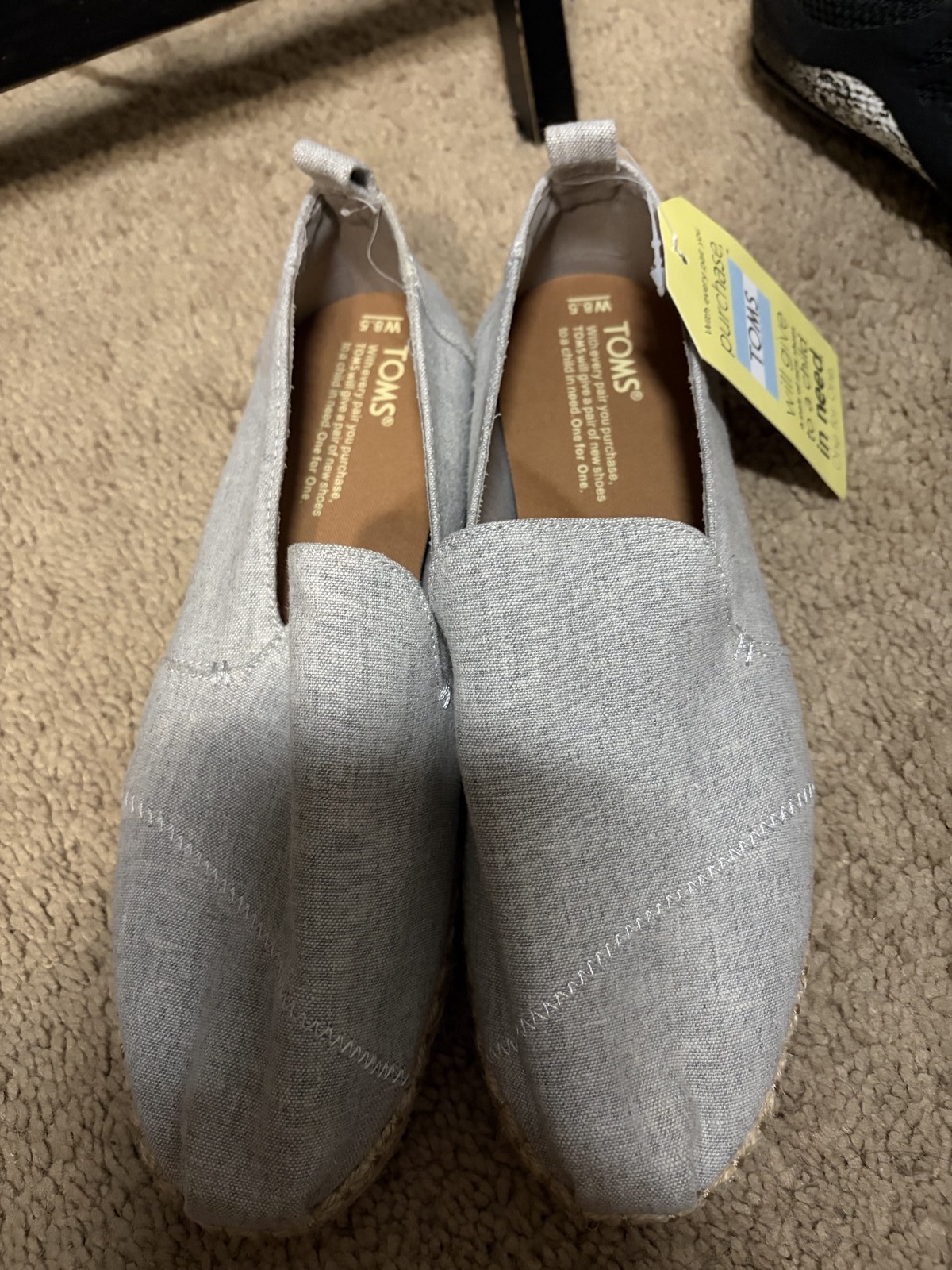 New with Tags TOMS Women’s Light Grey Canvas Espadrille Alpargata Loafers
