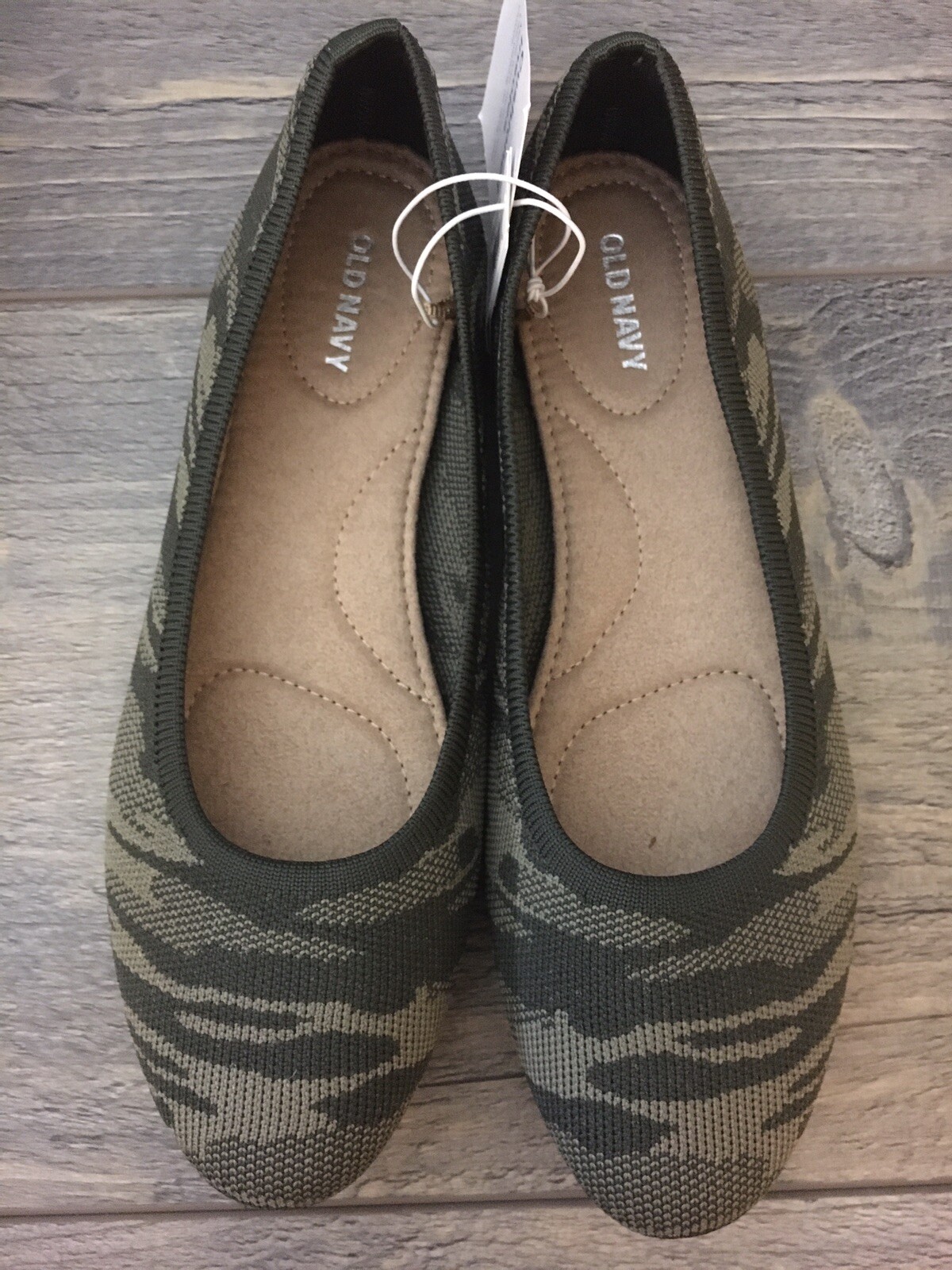 Old Navy Women’s Green Camo Cushioned Insoles Ballet Flats Reg $30
