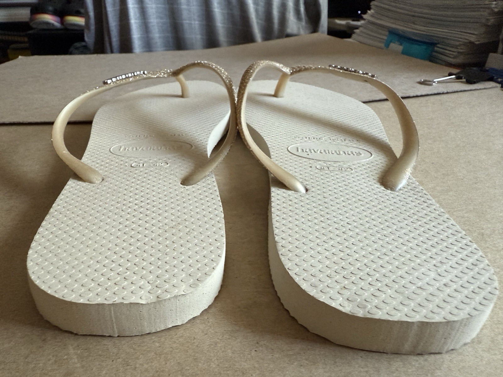 Havaianas Slim Iridescent Golden Sand w/Matching Gold Straps EU41-42 – NEW