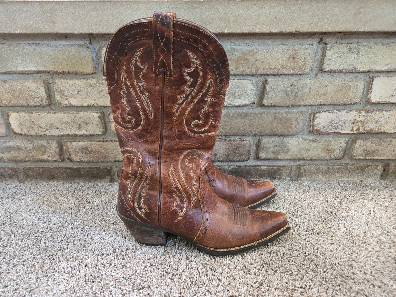 Ariat ATS Brown Leather Western Cowboy Boots Womans Sz 9.5B 10005908 Snip Toe