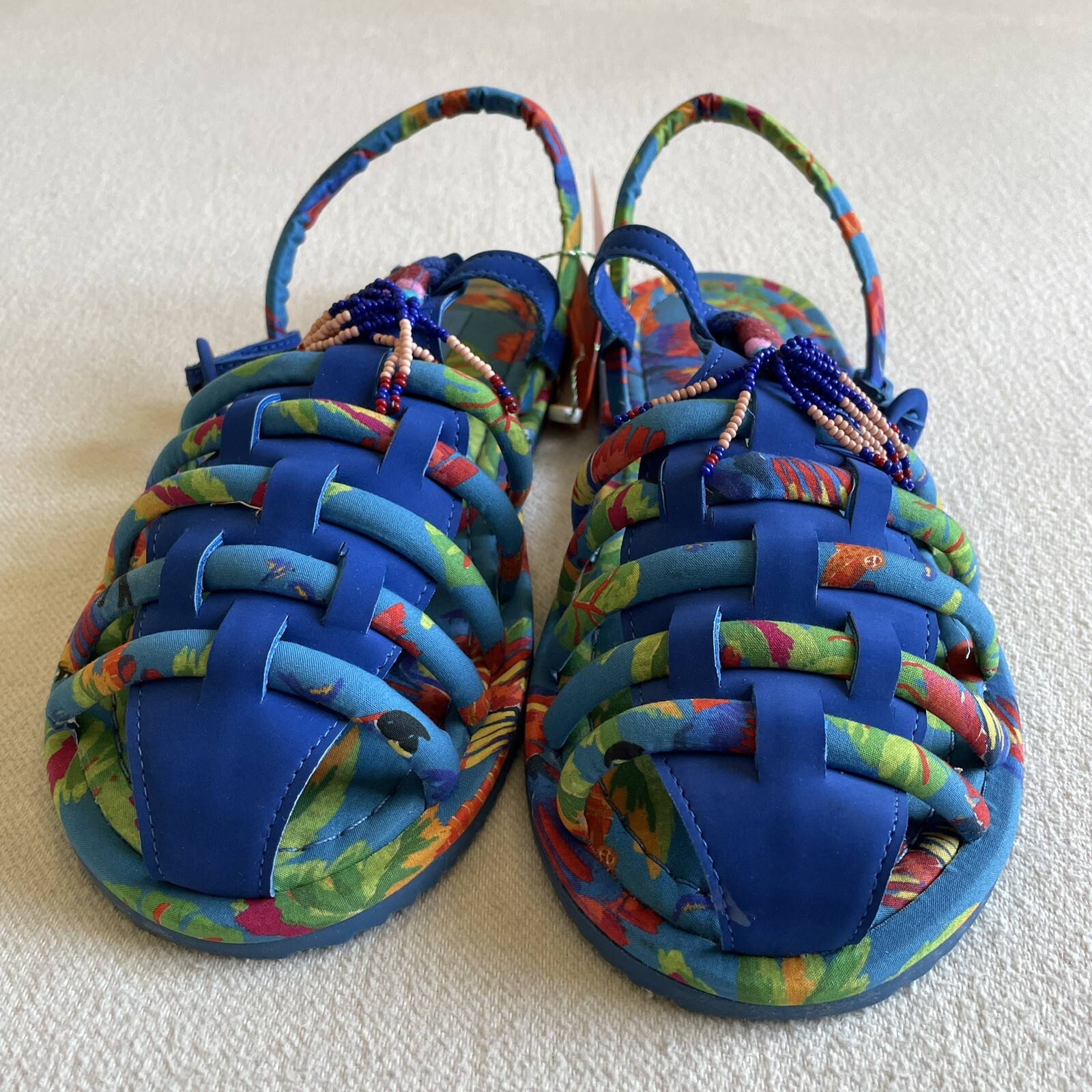 Farm Rio Women Size 11 Tropical Blue Macaw Beaded Tube Strap Sandals