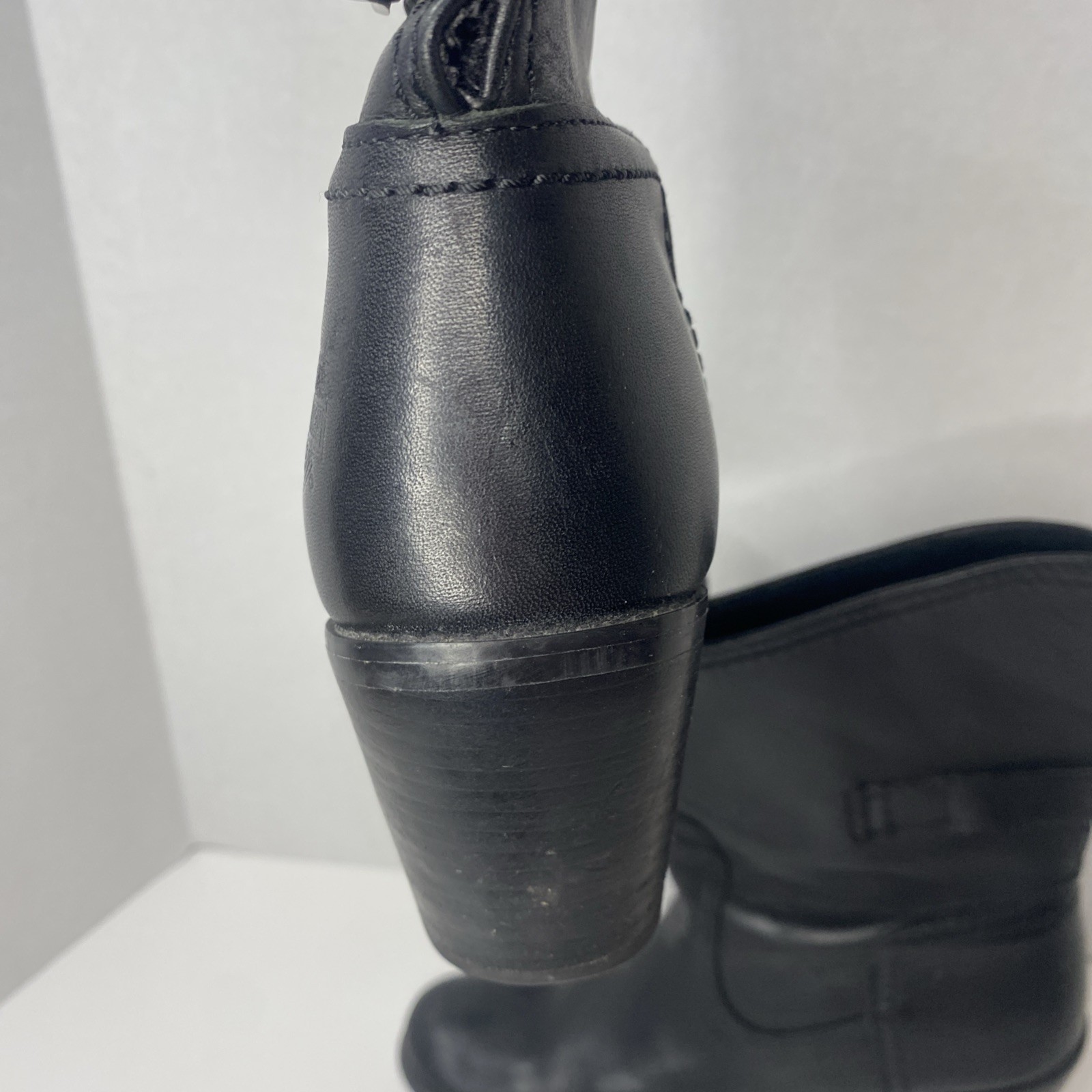 Harley-Davidson Black Leather Biker Motorcycle Heel Harness Boots Women’s 6.5