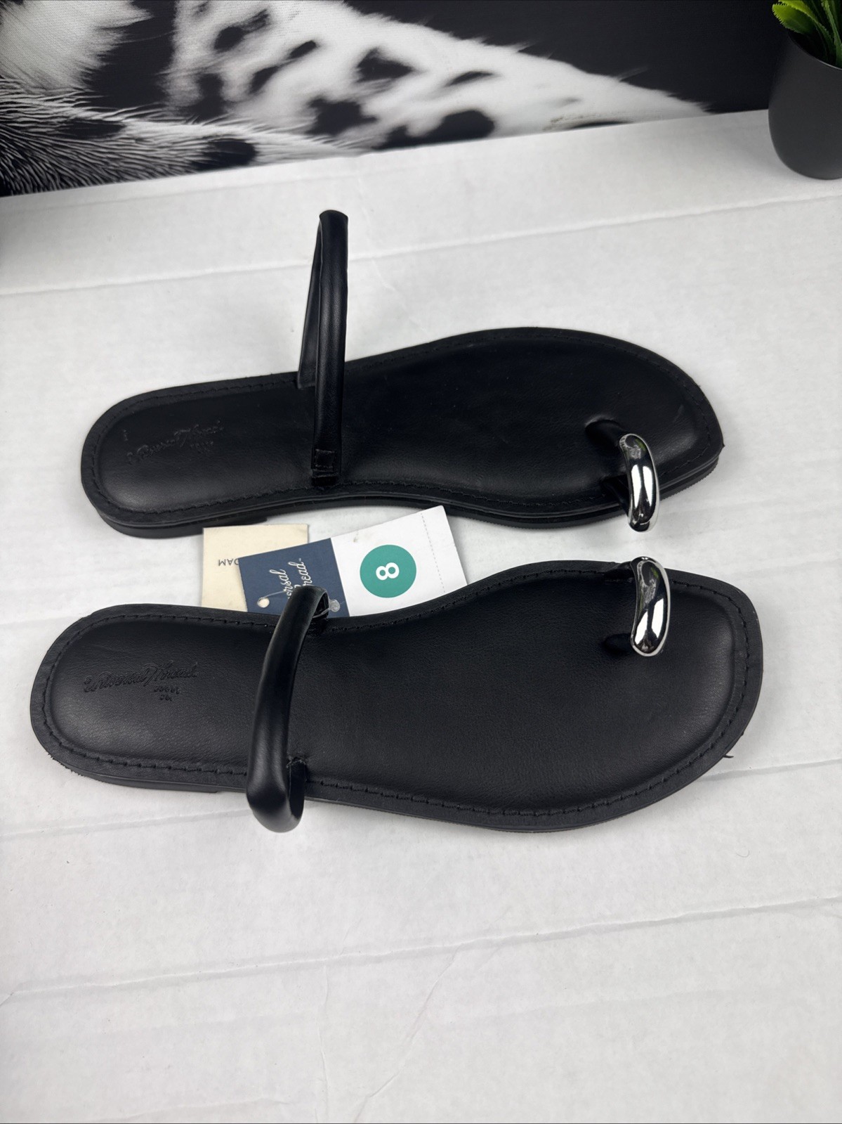 Women’s Clara Toe Ring Sandals Universal Thread Black Metallic Silver Size 8