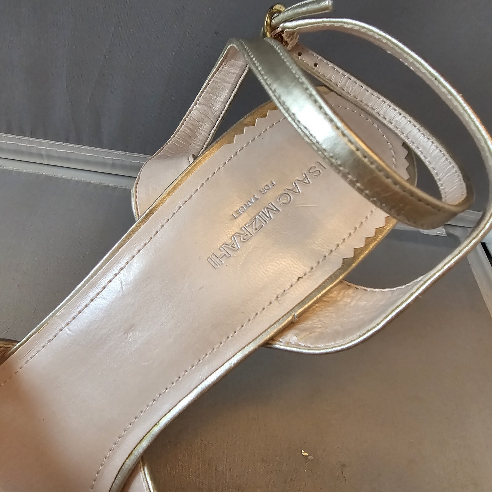 ISAAC MIZRAHI for Target Size 12 Erin Leather Outsole Man Made Upper Made China