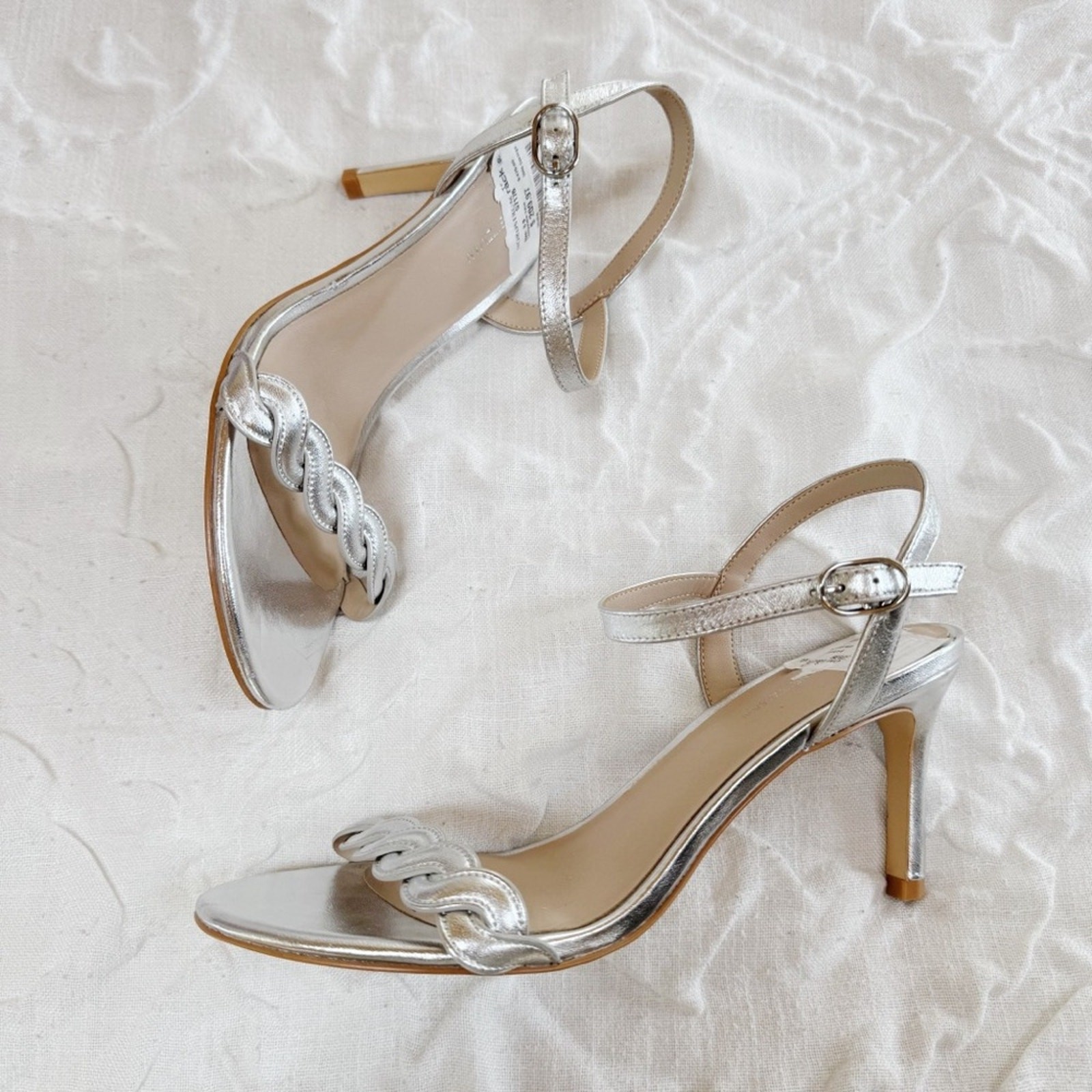Stuart Weitzman Dancer Twistie 100 Leather Sandal In Silver