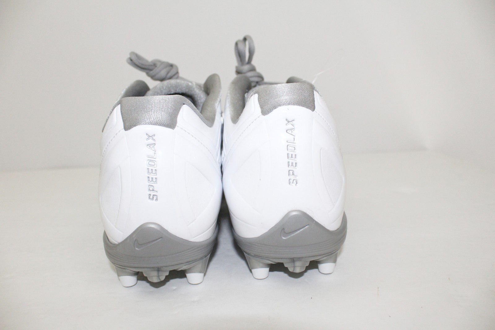Nike Women’s Speedlax Lacrosse LAX Cleats Shoes – White Silver – Size 12