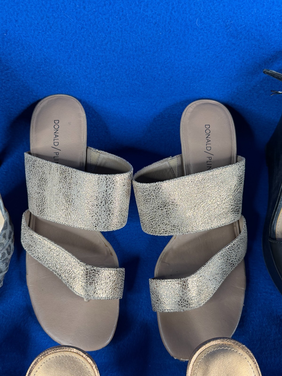 SIZE 8-8 1/2 LOT OF 8 PAIRS OF WOMENS SHOES INCLUDING DIOR & OTHER BRANDS