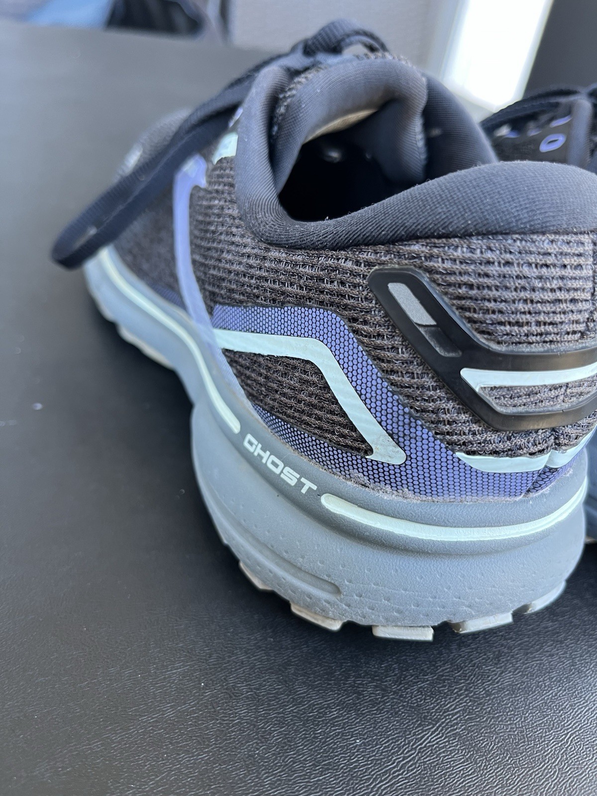 Brooks Ghost 15 Women’s Size 10 Black Blue Running Walking Shoes Medium B