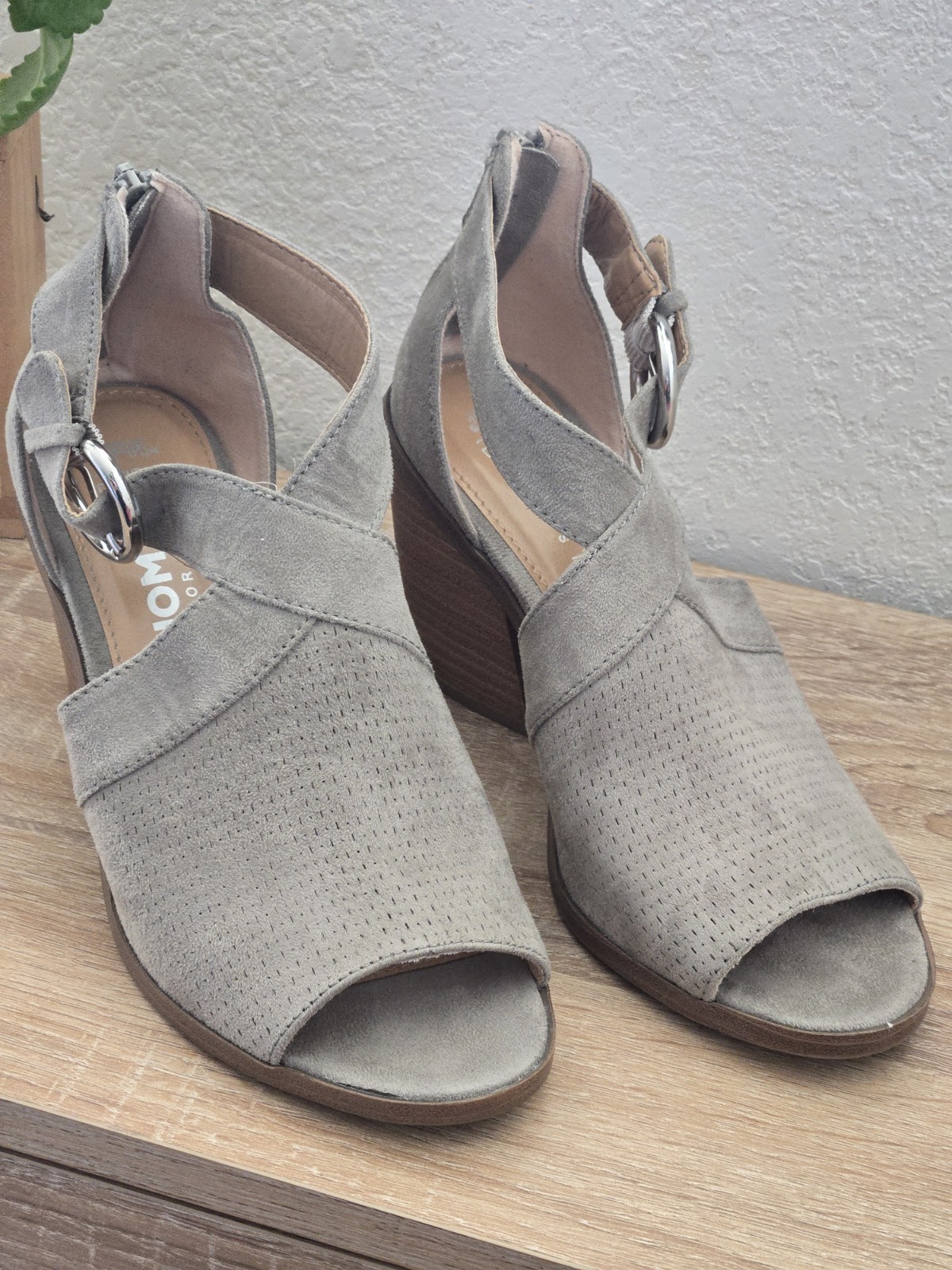 Sonoma Women’s Goods For Life Zip Up High Heels Bonsai Gray