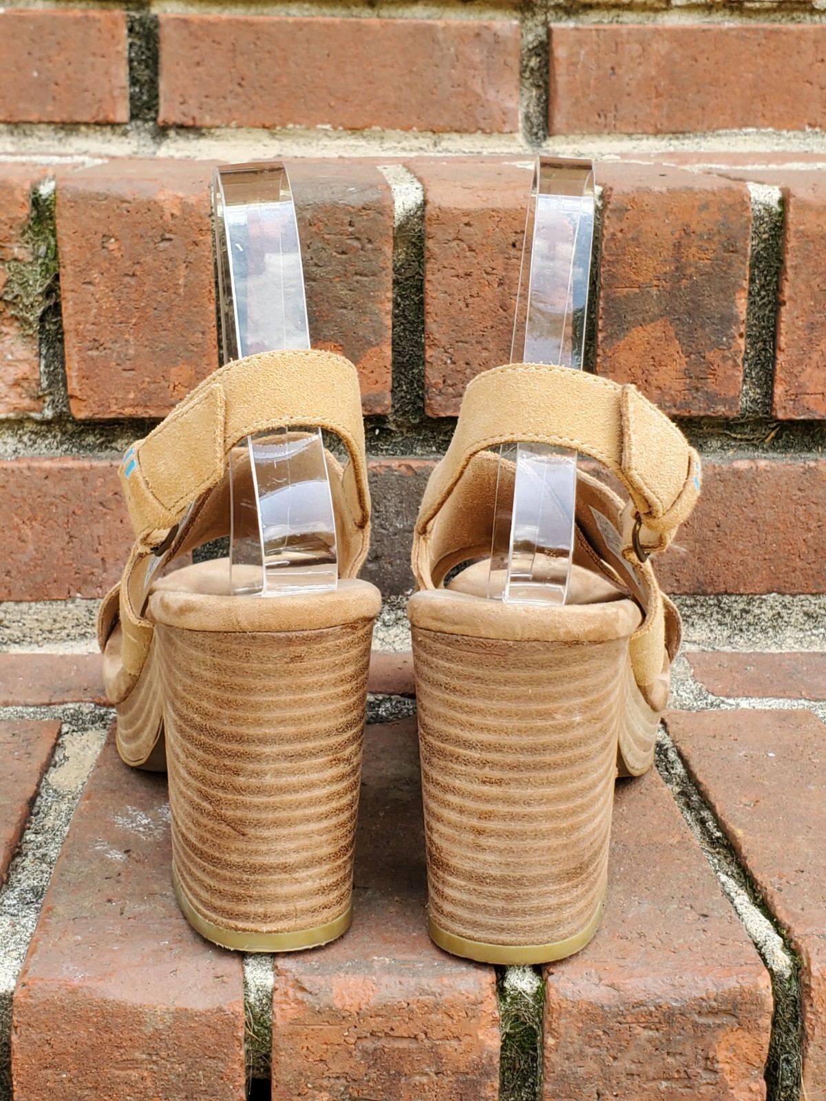 TOMS Ibiza Stiched Suede 3.5″ Heeled Sandal●Camel Colored●Good/Clean Cond●Sz.8.5