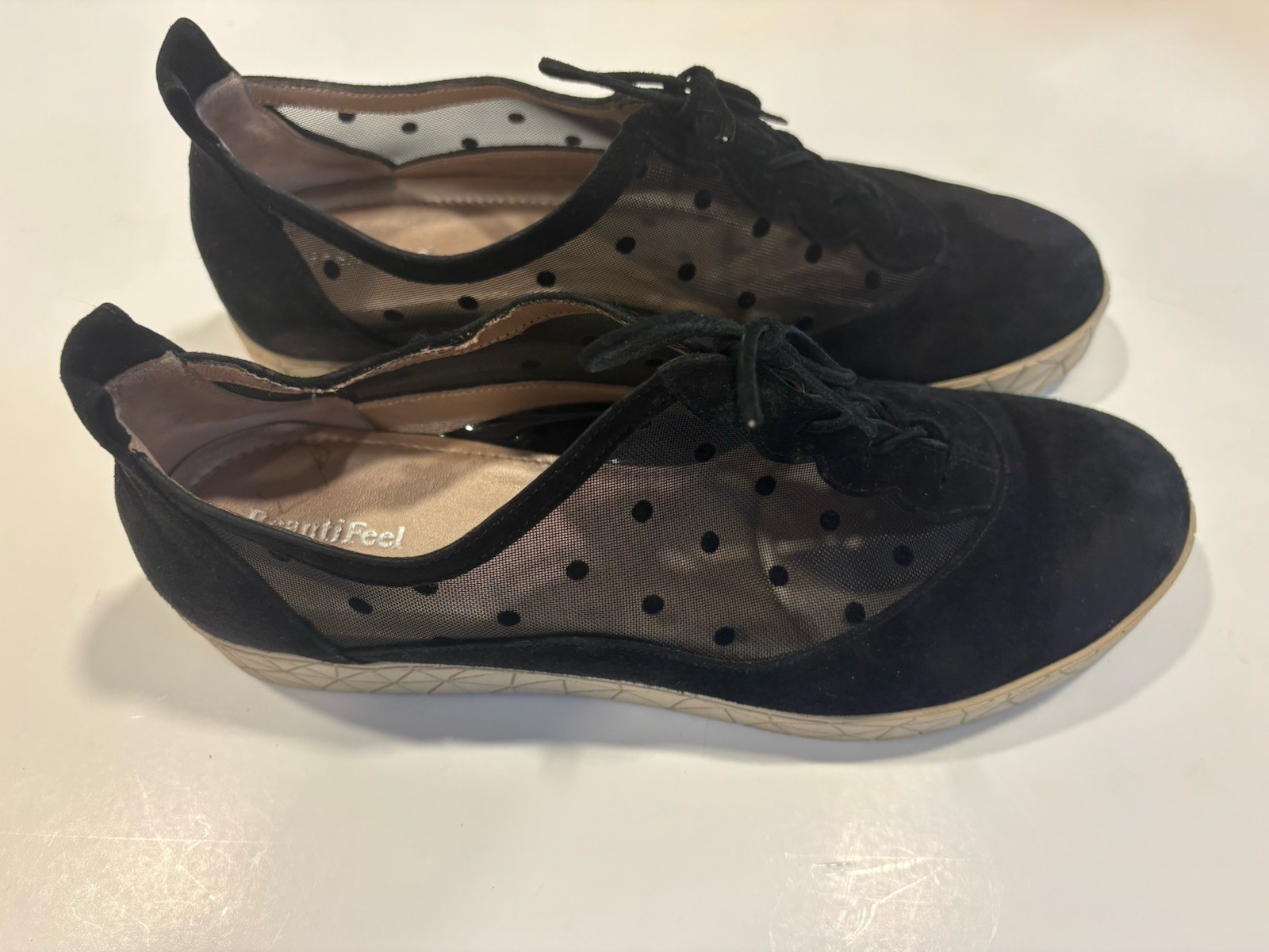 BeautiFeel Zhuri Black Polka Dot Suede Mesh Combi Cushioned Anti-slip 40 9