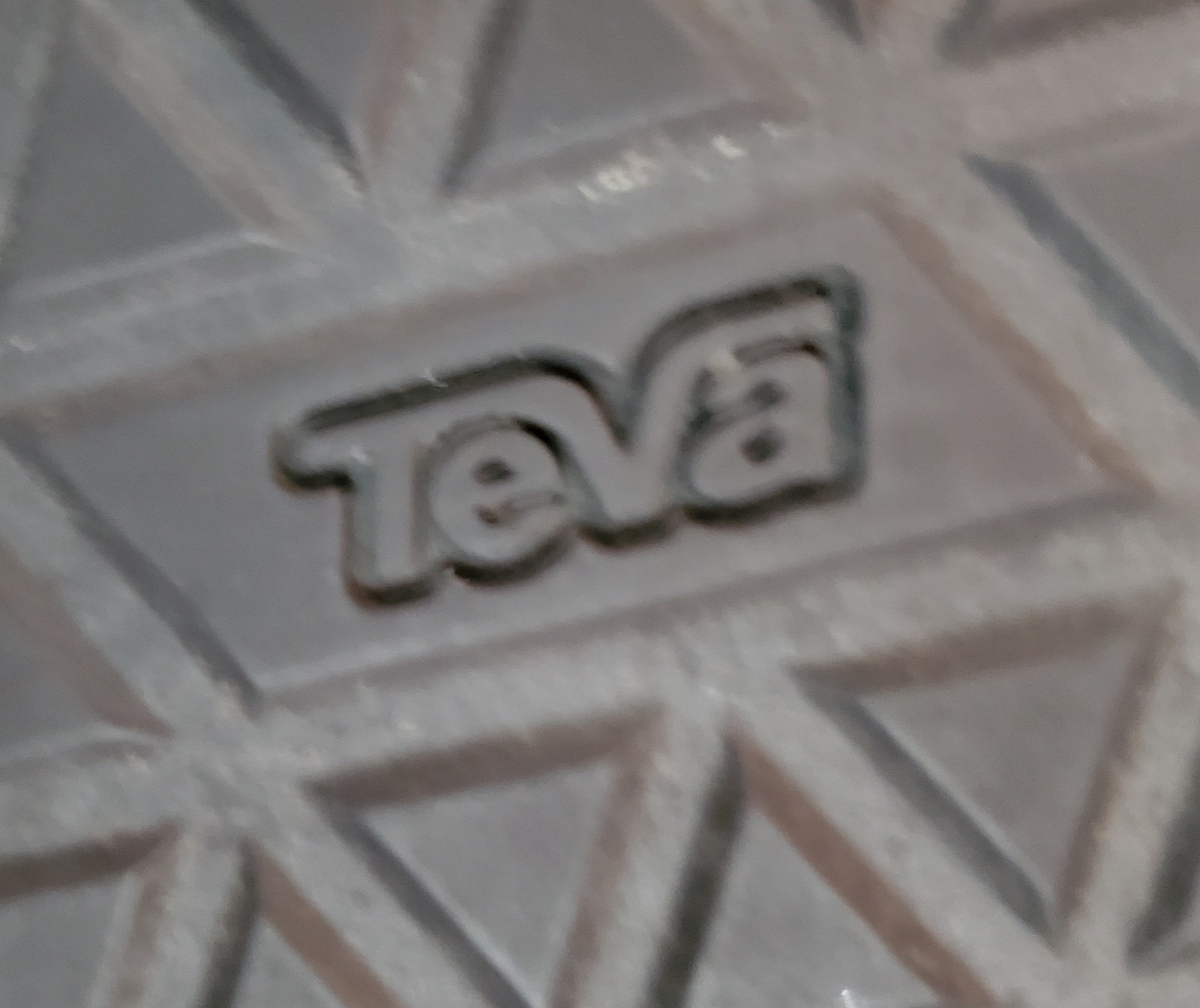 Teva Midform Universal 1090969 Metallic Champagne Ankle Strap Sandals US Size 10