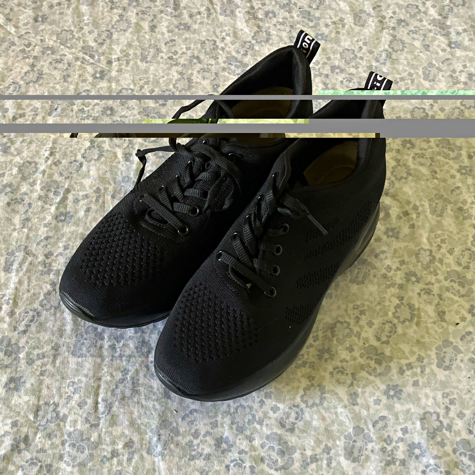 Womens Low Top Lace-Up Athletic Sneaker Black Solid Activewear Casual