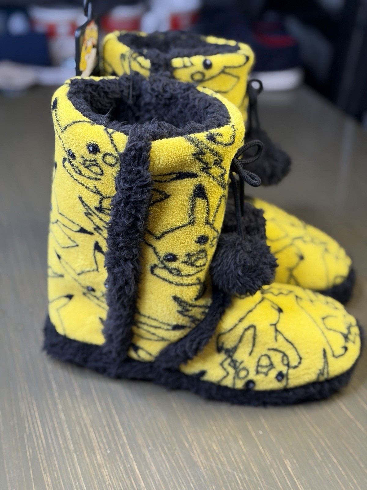 Pokemon Pikachu Plush Slipper Boots BioWorld Yellow Black Size M NWT Cozy